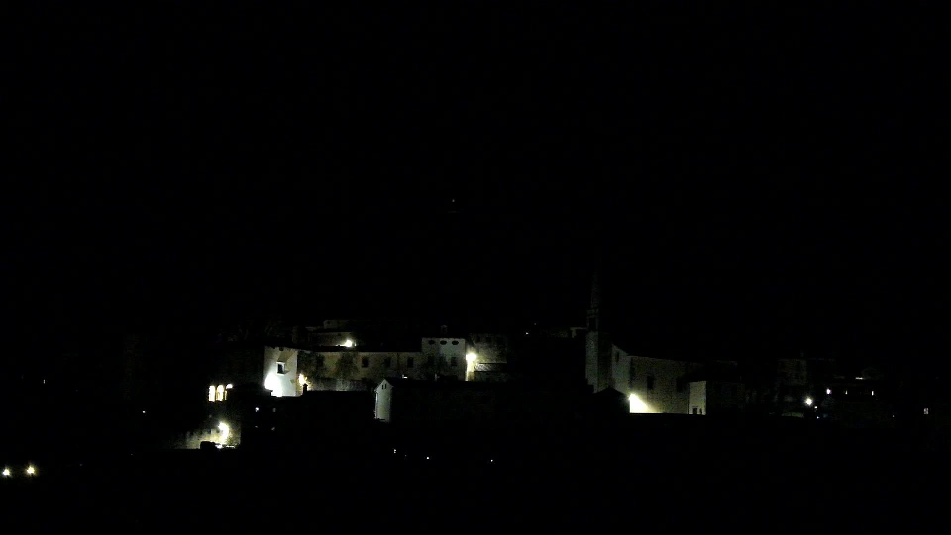 Štanjel v Živo: Odkrijte Srce Krasa