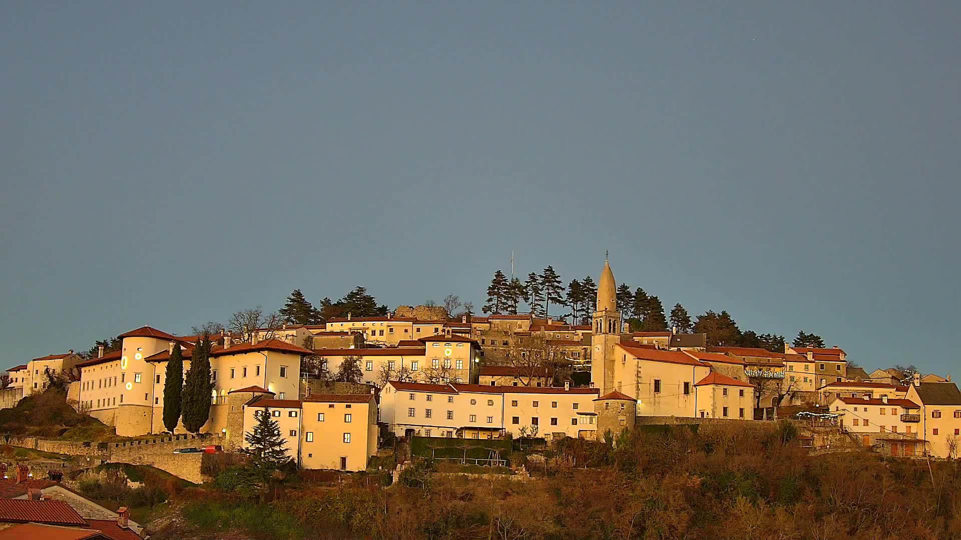 Štanjel – Entdecken Sie das Herz der Karstregion