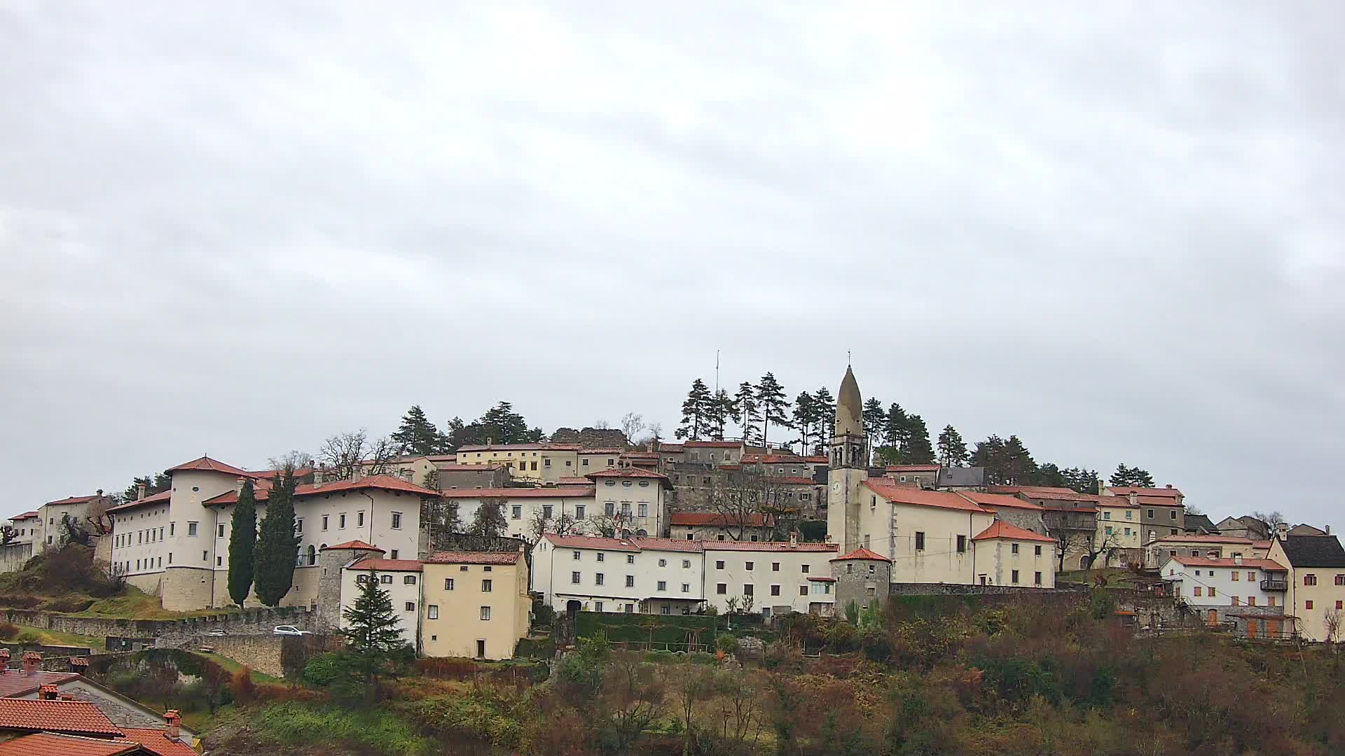 Štanjel – Entdecken Sie das Herz der Karstregion