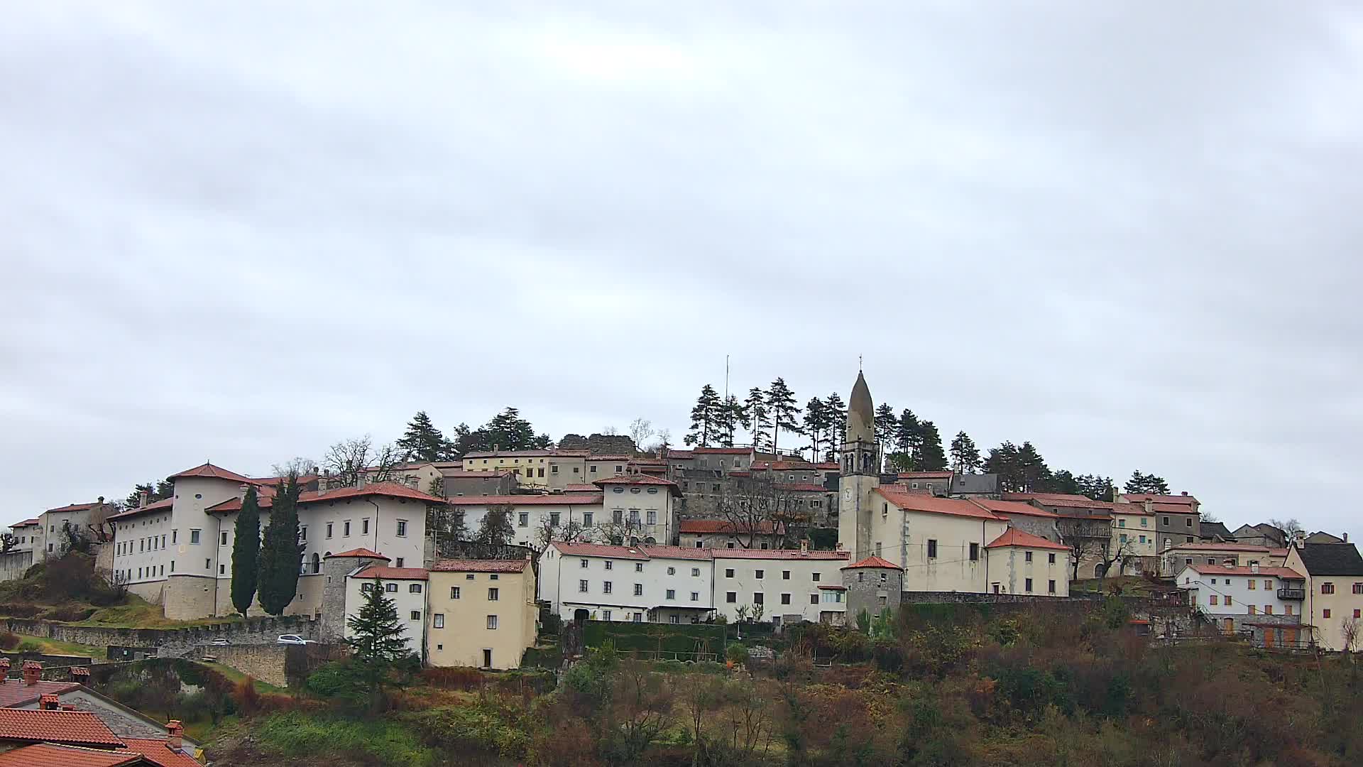 Štanjel – Entdecken Sie das Herz der Karstregion