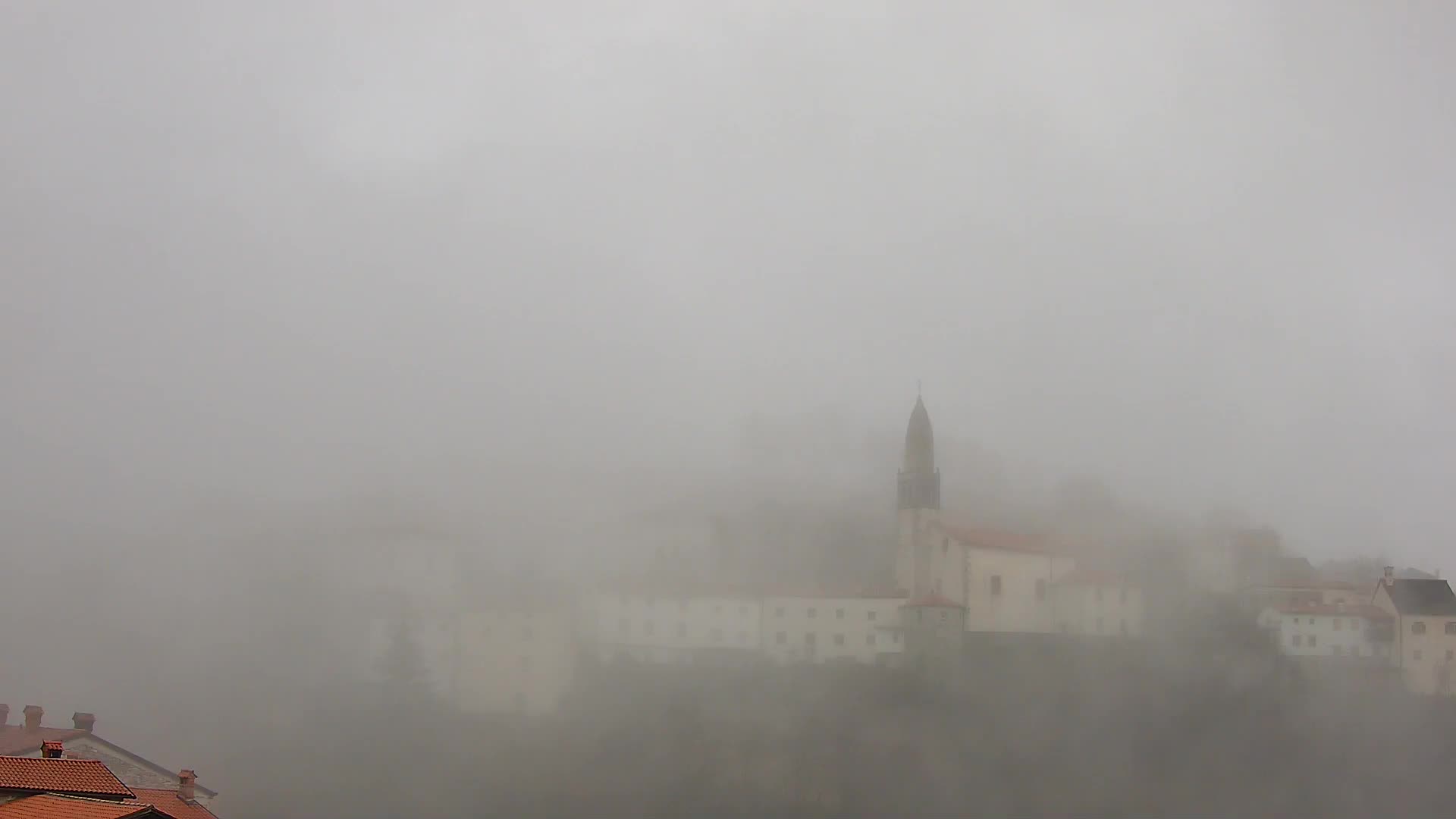 Štanjel v Živo: Odkrijte Srce Krasa