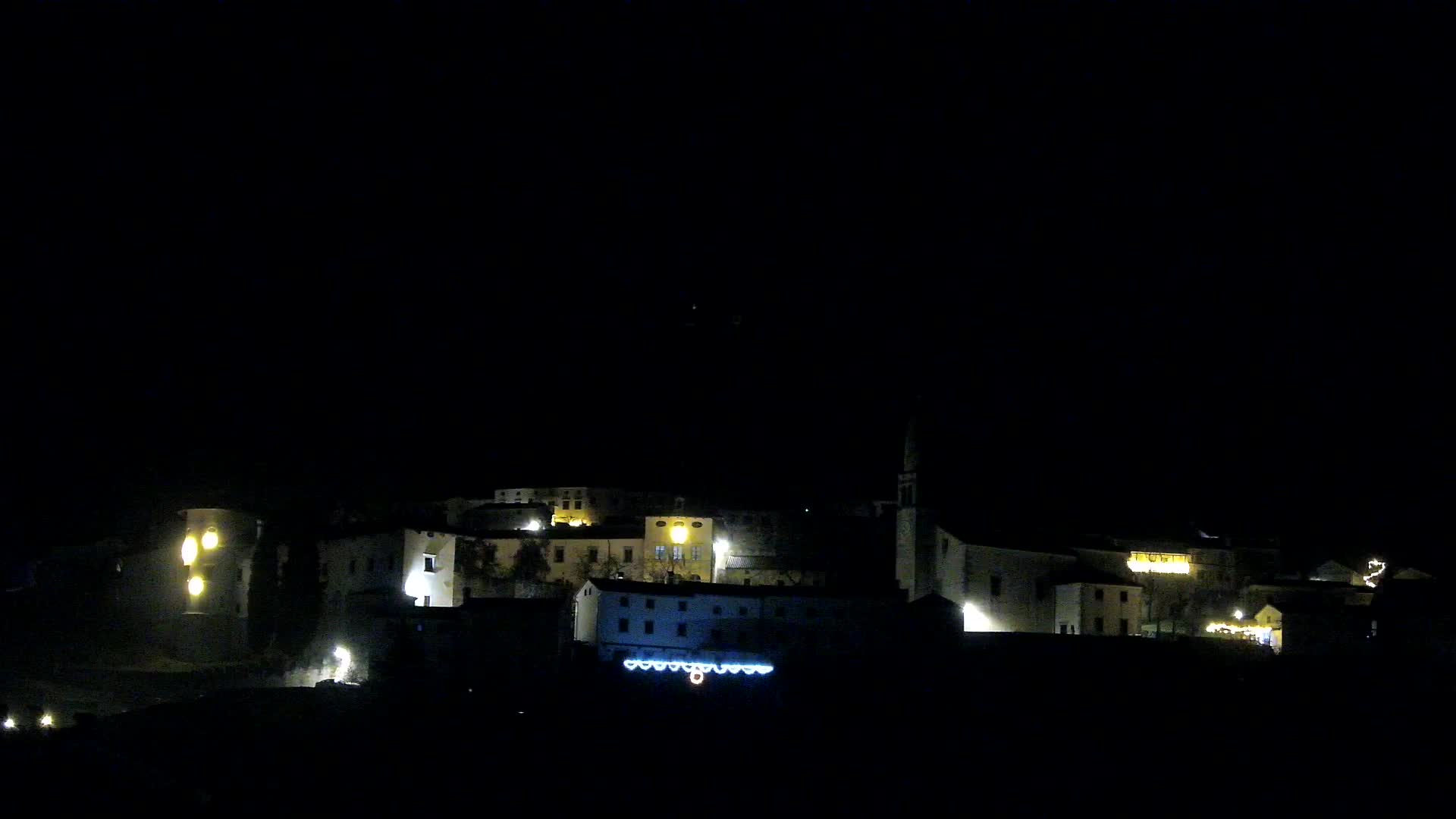 Štanjel v Živo: Odkrijte Srce Krasa