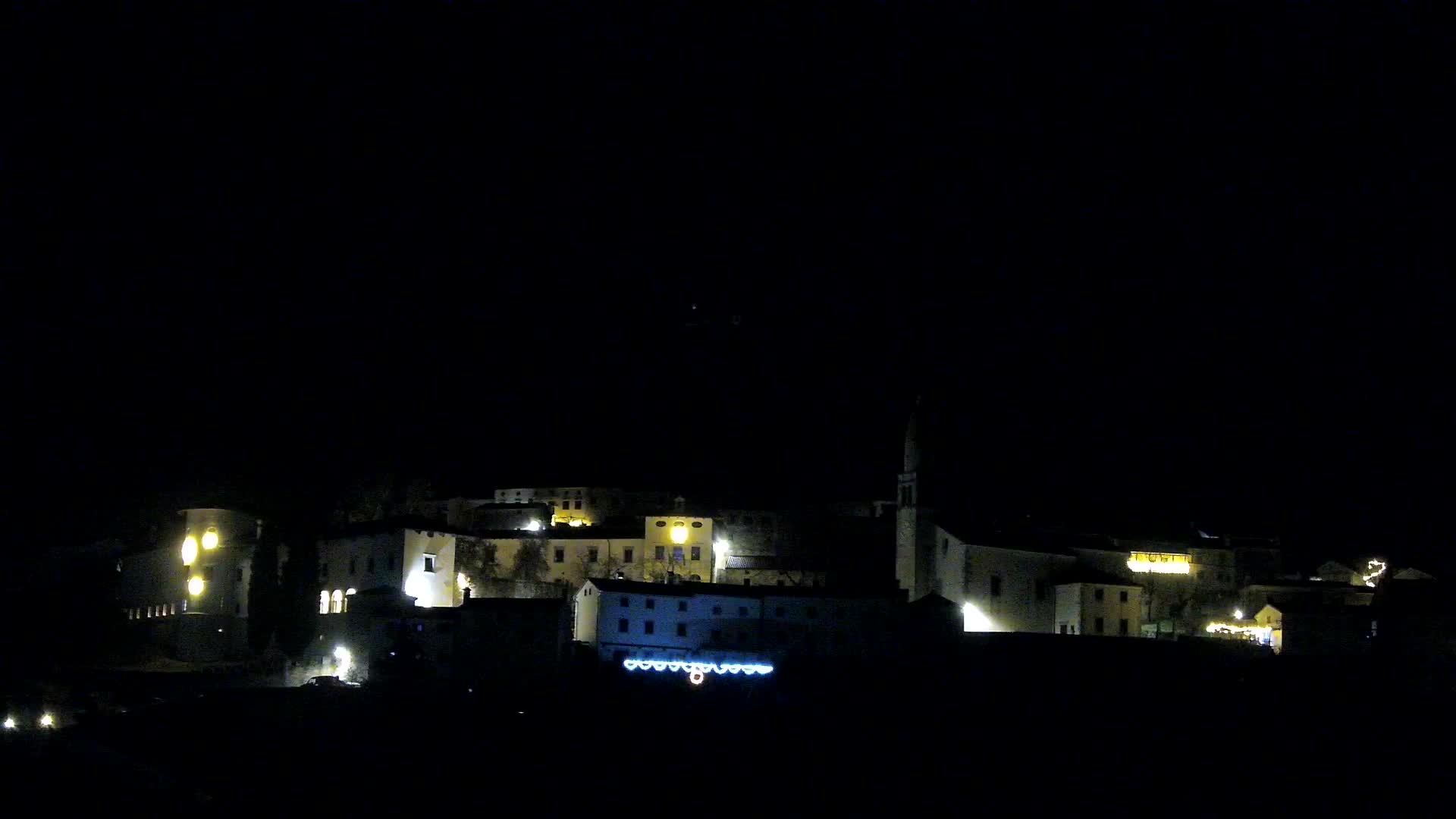 Štanjel v Živo: Odkrijte Srce Krasa