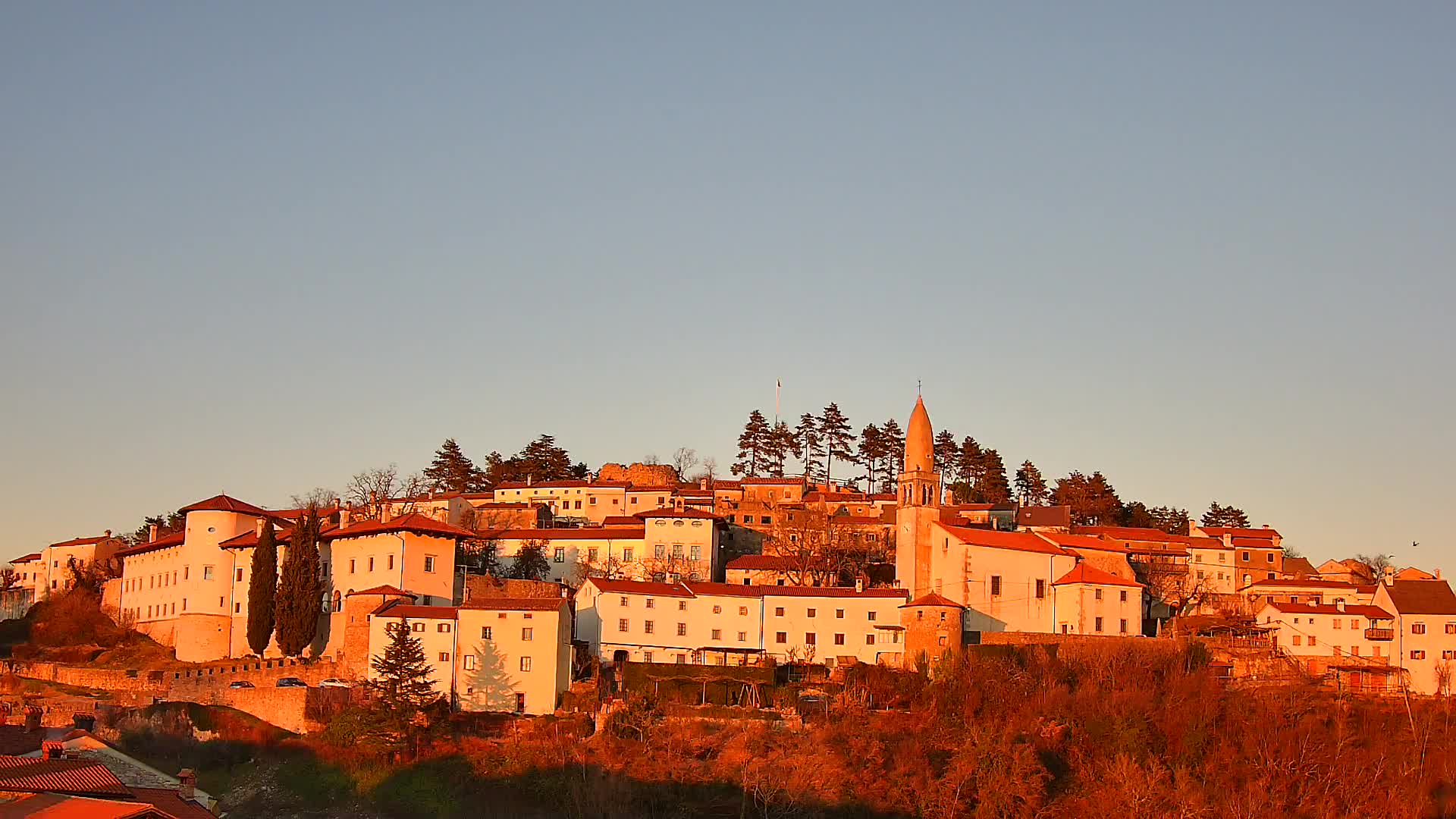 Štanjel – Entdecken Sie das Herz der Karstregion