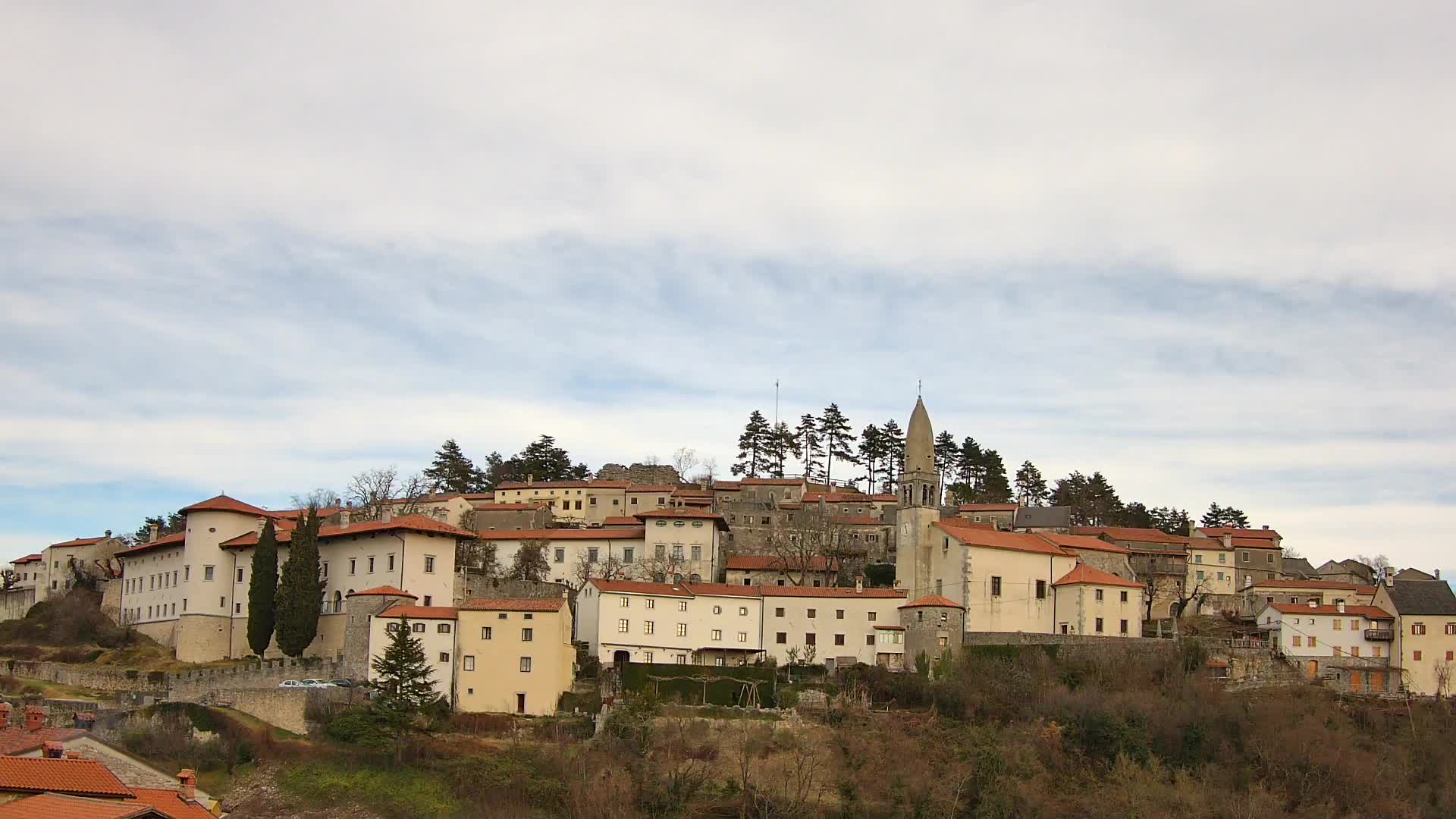 Štanjel – Découvrez le Cœur du Karst