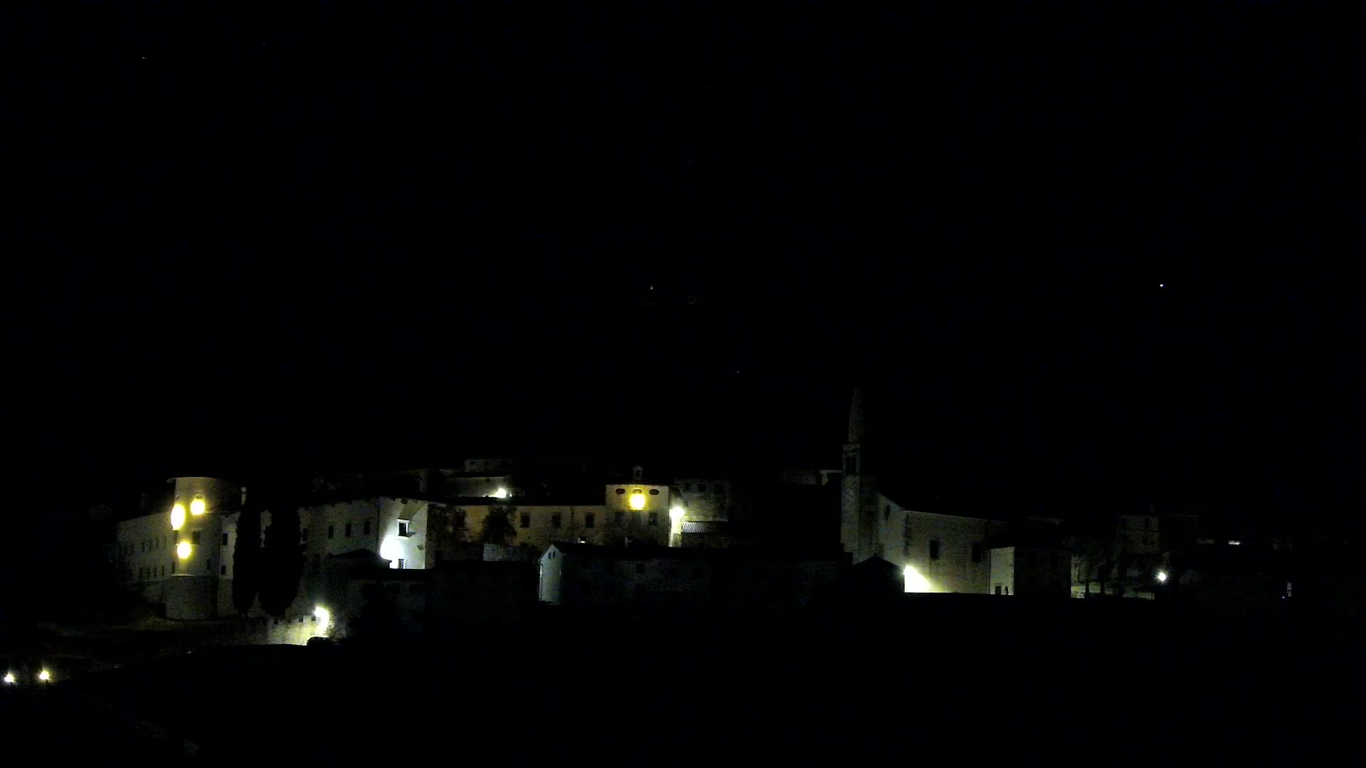 Štanjel v Živo: Odkrijte Srce Krasa