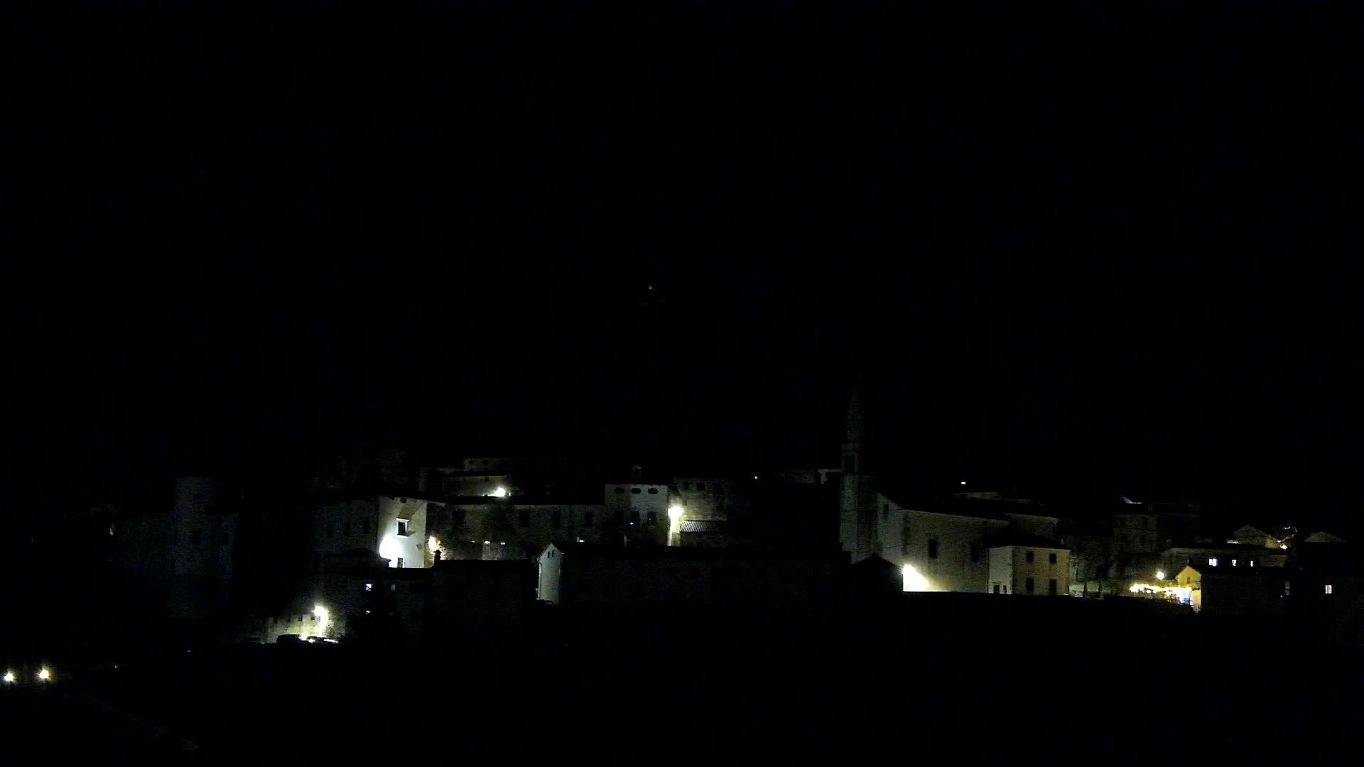 Štanjel v Živo: Odkrijte Srce Krasa