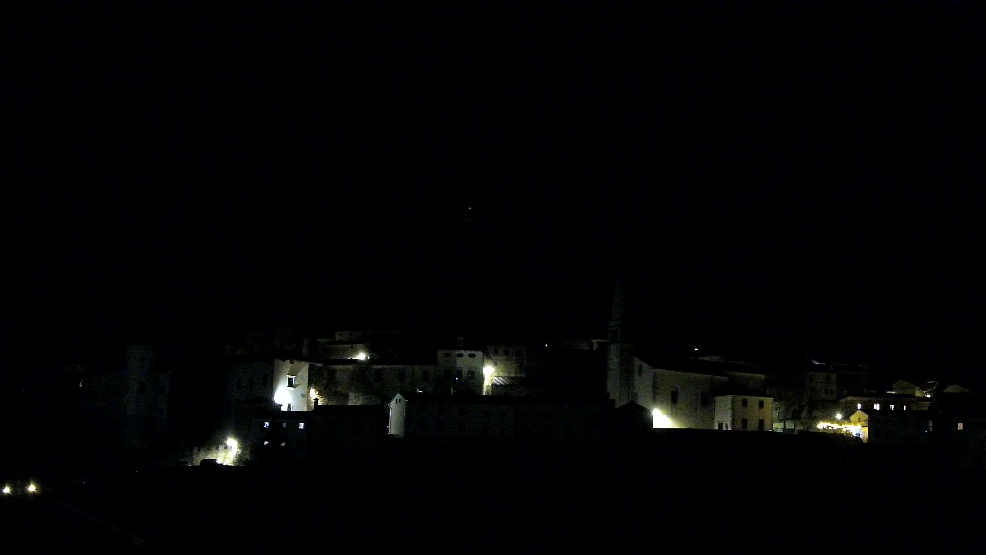 Štanjel v Živo: Odkrijte Srce Krasa