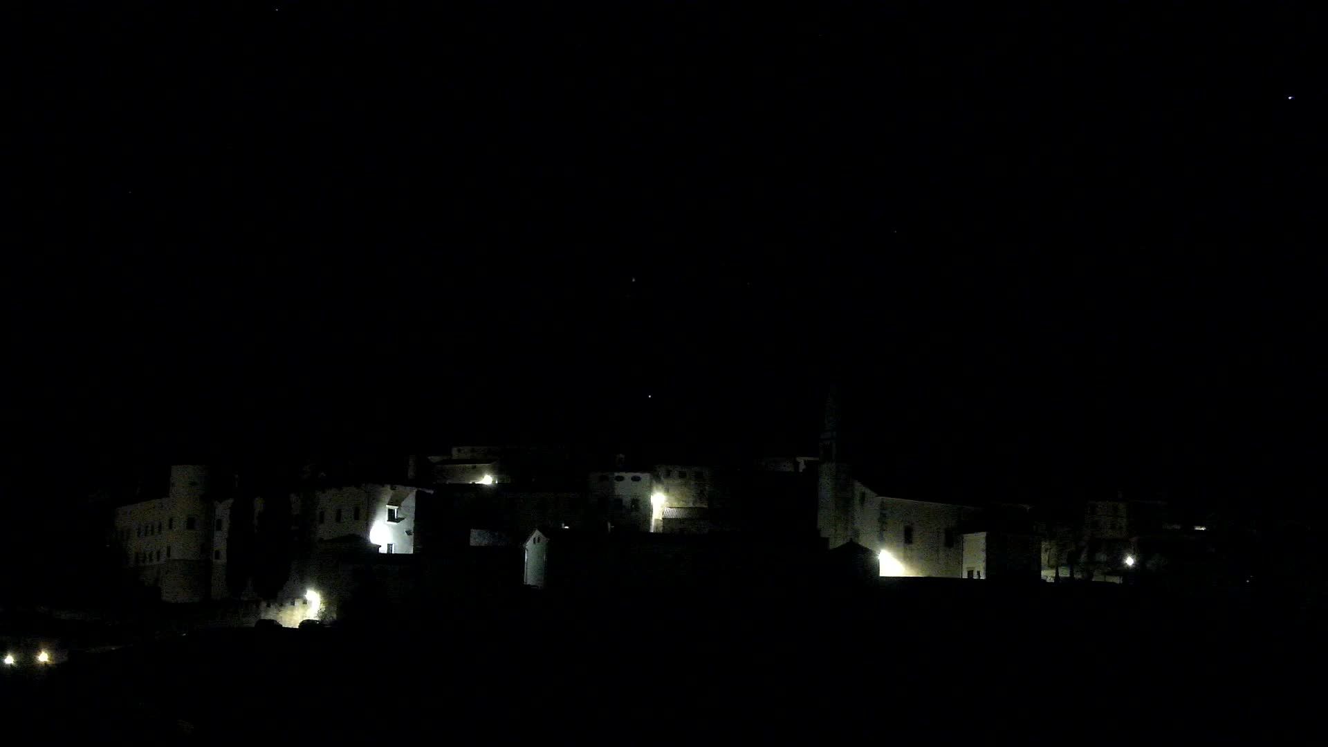 Štanjel v Živo: Odkrijte Srce Krasa