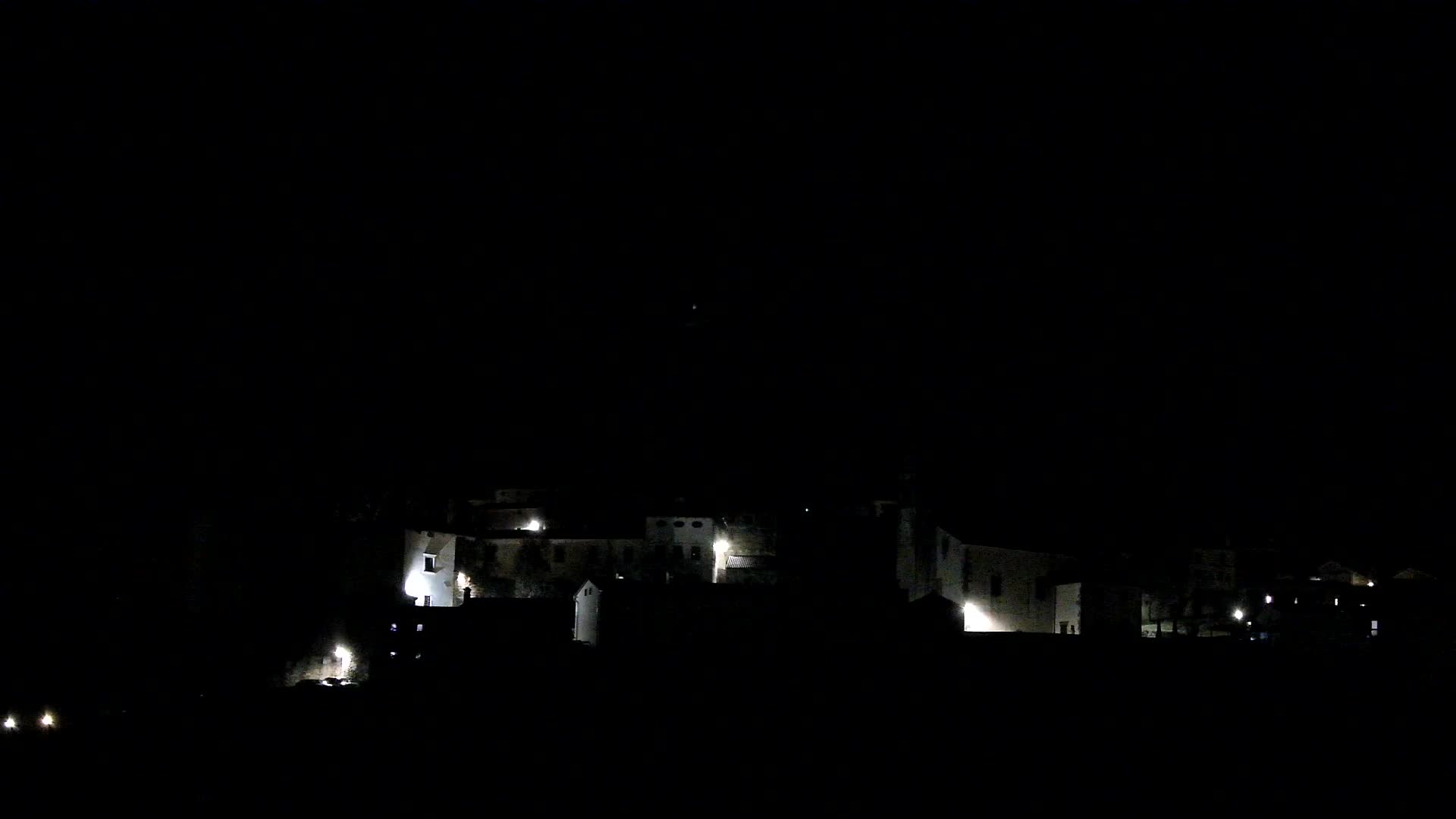 Štanjel v Živo: Odkrijte Srce Krasa