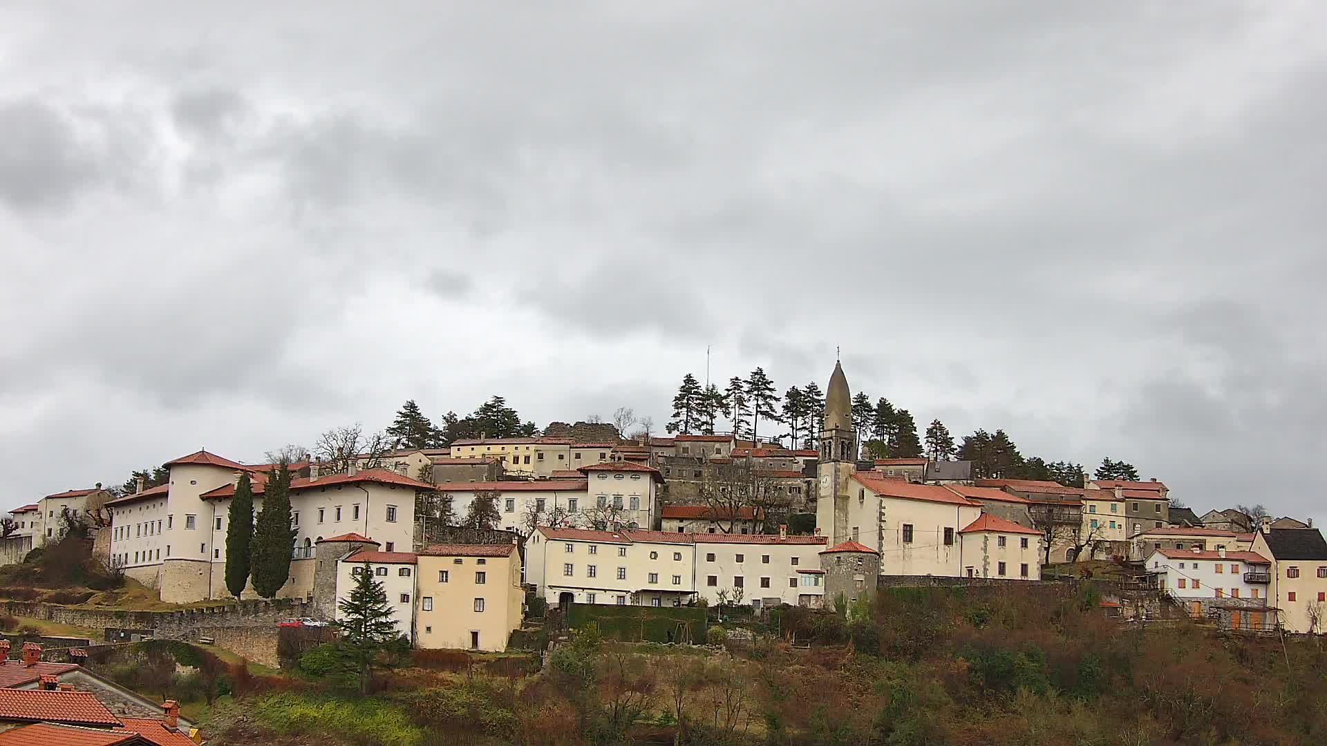 Štanjel – Entdecken Sie das Herz der Karstregion