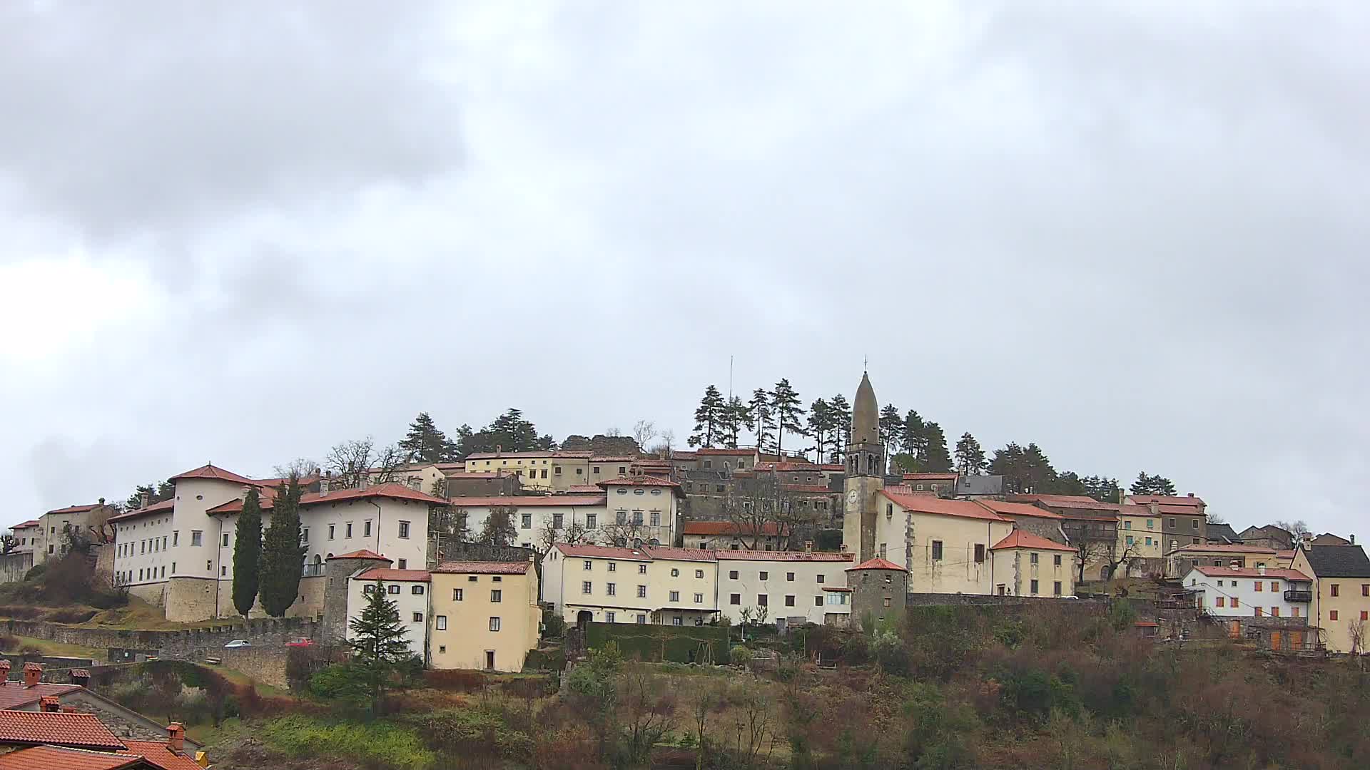 Štanjel – Entdecken Sie das Herz der Karstregion