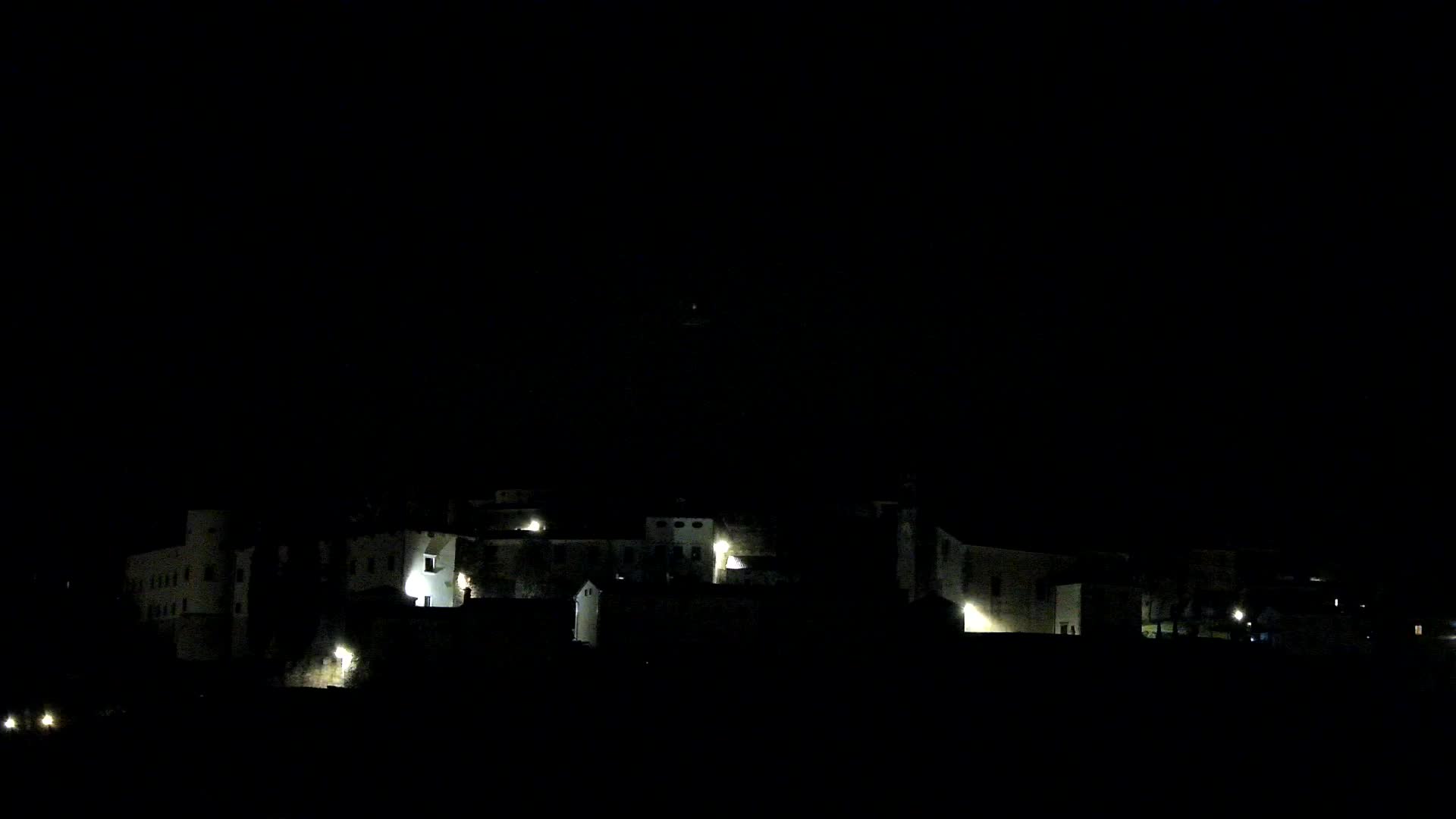 Štanjel v Živo: Odkrijte Srce Krasa