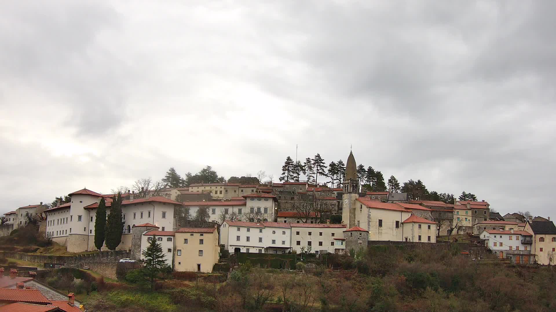 Štanjel – Entdecken Sie das Herz der Karstregion