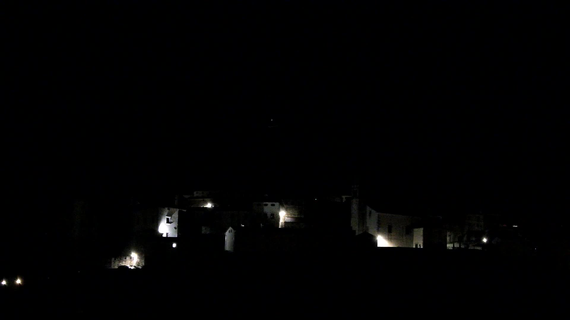 Štanjel v Živo: Odkrijte Srce Krasa