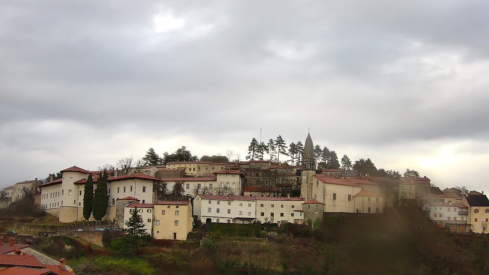 Štanjel – Entdecken Sie das Herz der Karstregion