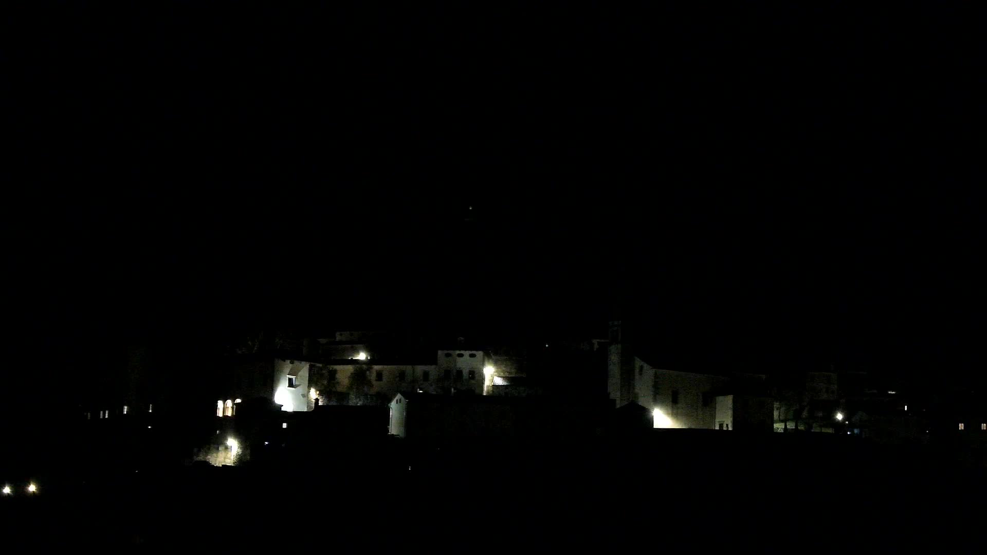 Štanjel v Živo: Odkrijte Srce Krasa