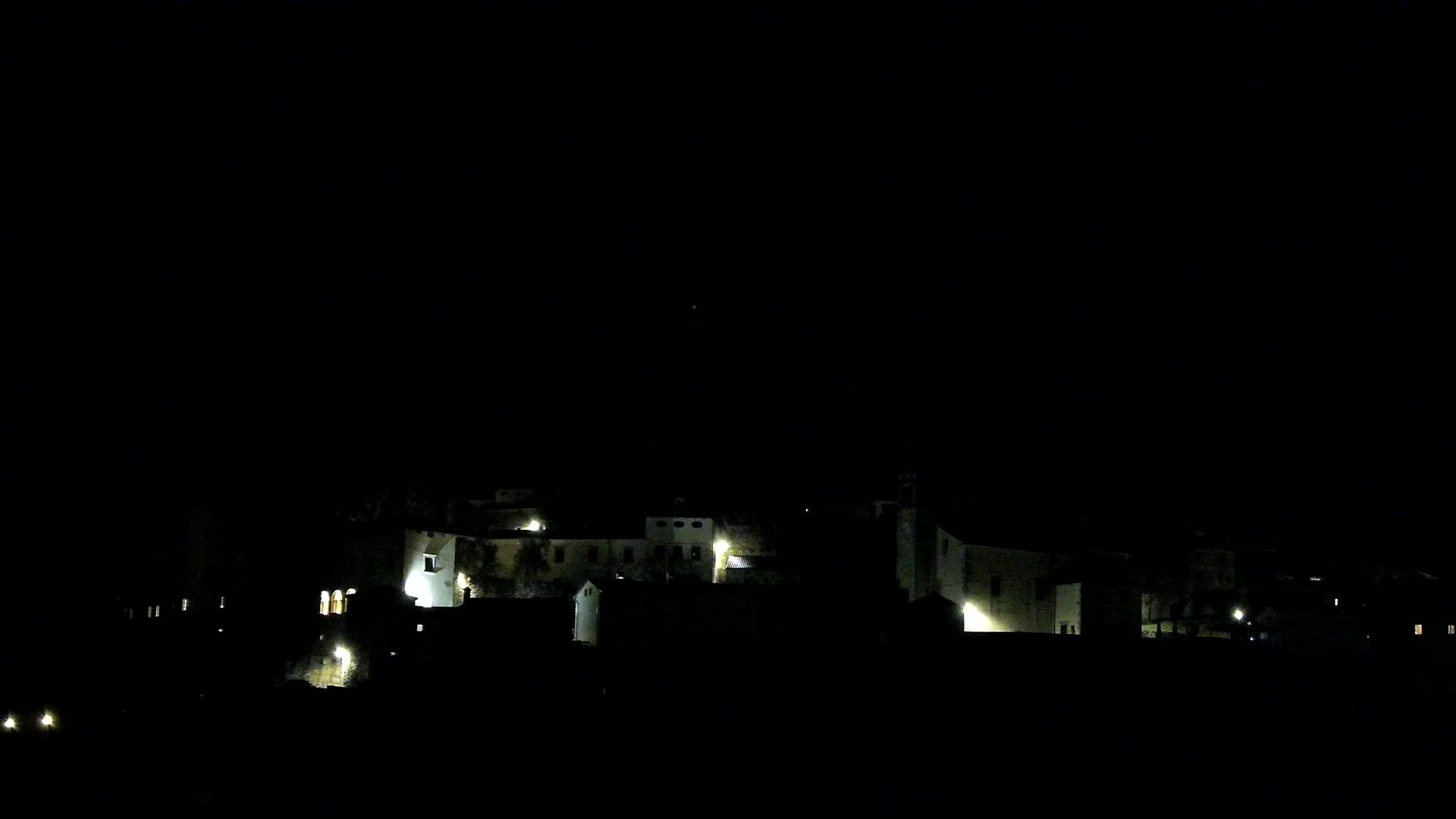 Štanjel v Živo: Odkrijte Srce Krasa