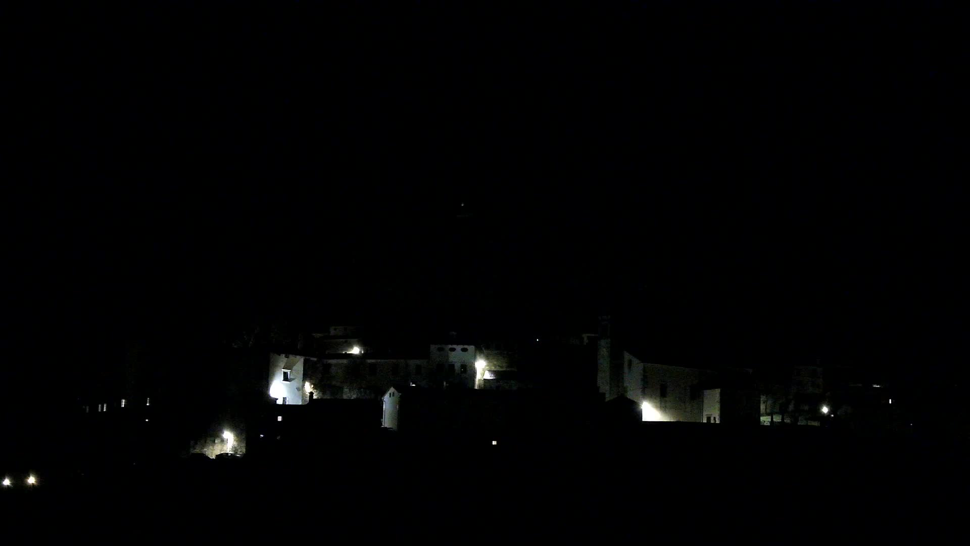 Štanjel v Živo: Odkrijte Srce Krasa