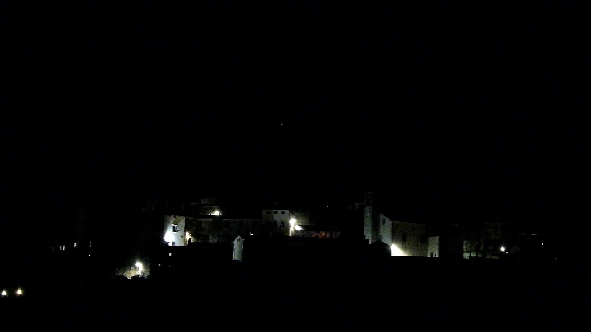 Štanjel v Živo: Odkrijte Srce Krasa