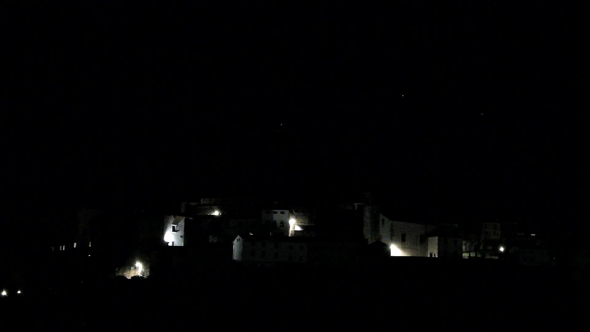 Štanjel v Živo: Odkrijte Srce Krasa