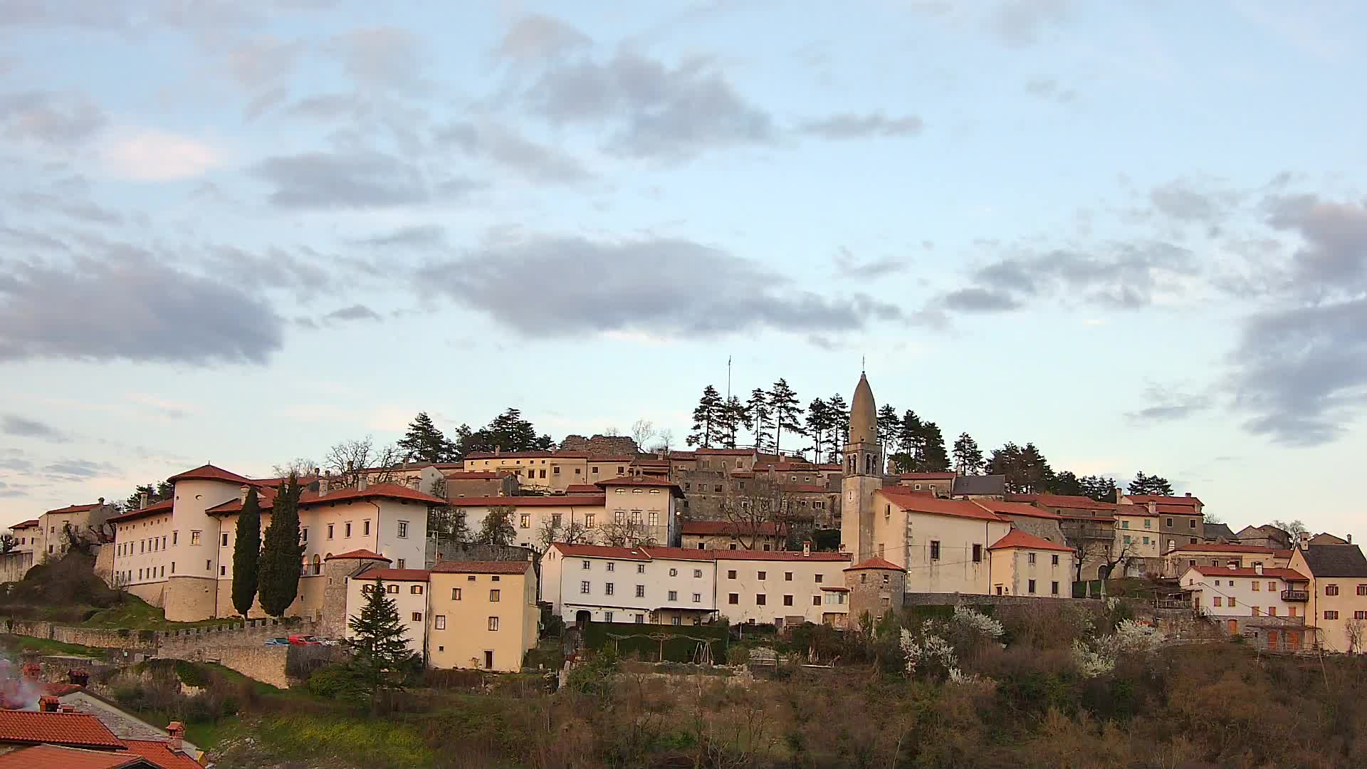 Štanjel Uživo: Otkrijte Srce Krasne Regije