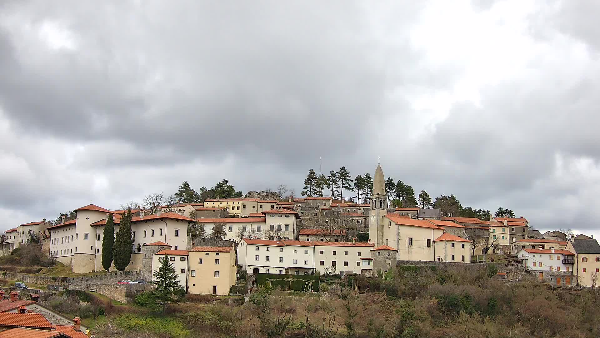 Štanjel – Découvrez le Cœur du Karst