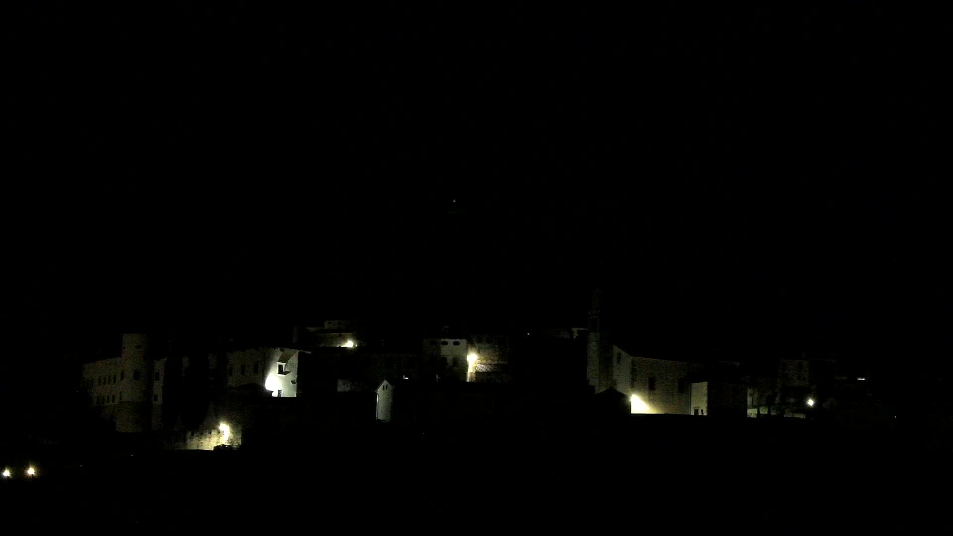 Štanjel v Živo: Odkrijte Srce Krasa