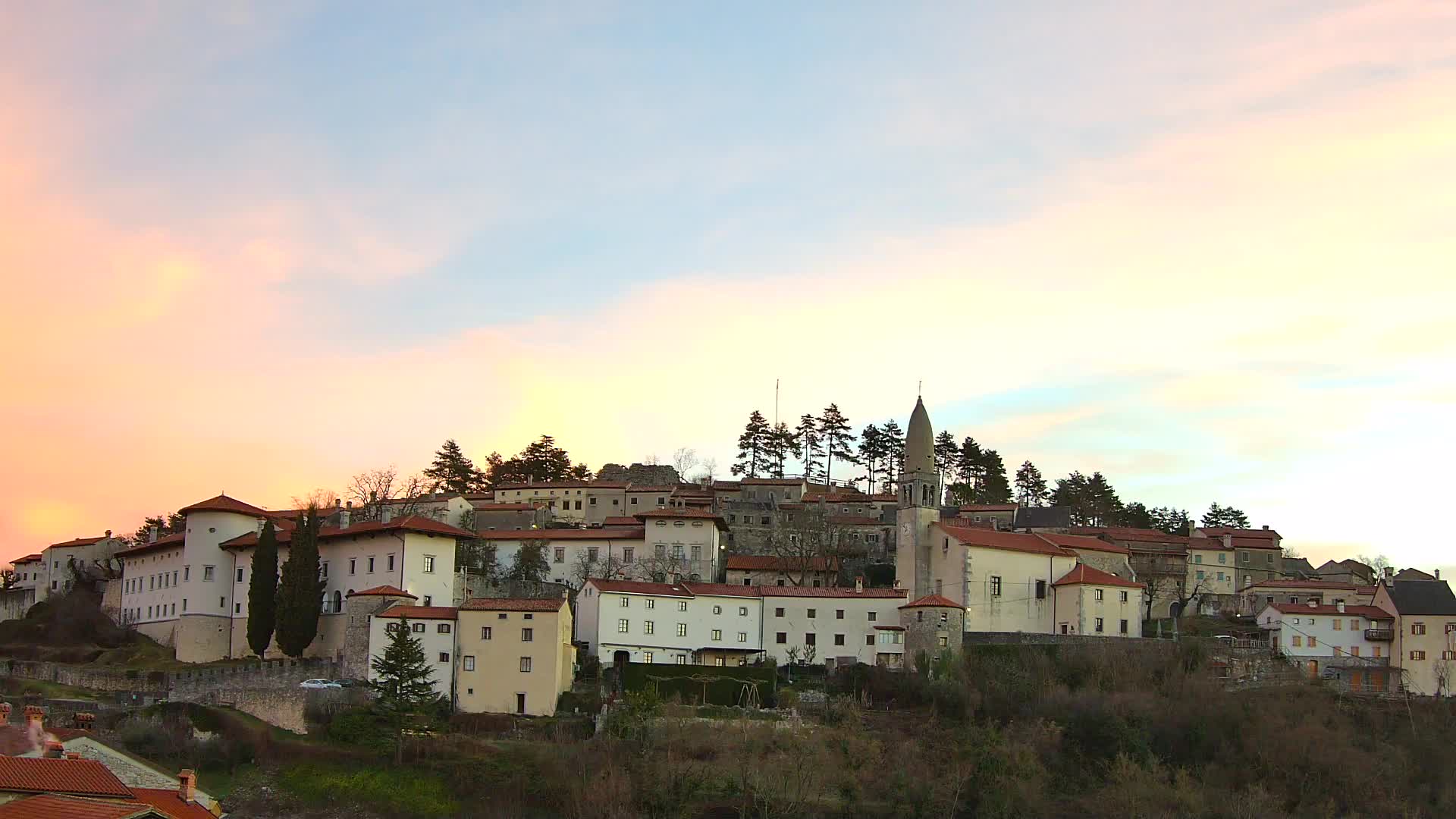 Štanjel Uživo: Otkrijte Srce Krasne Regije