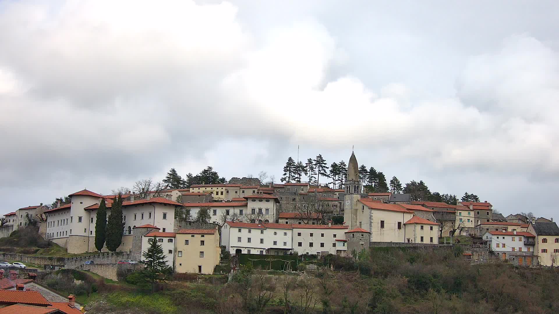 Štanjel – Discover the Heart of the Karst Region