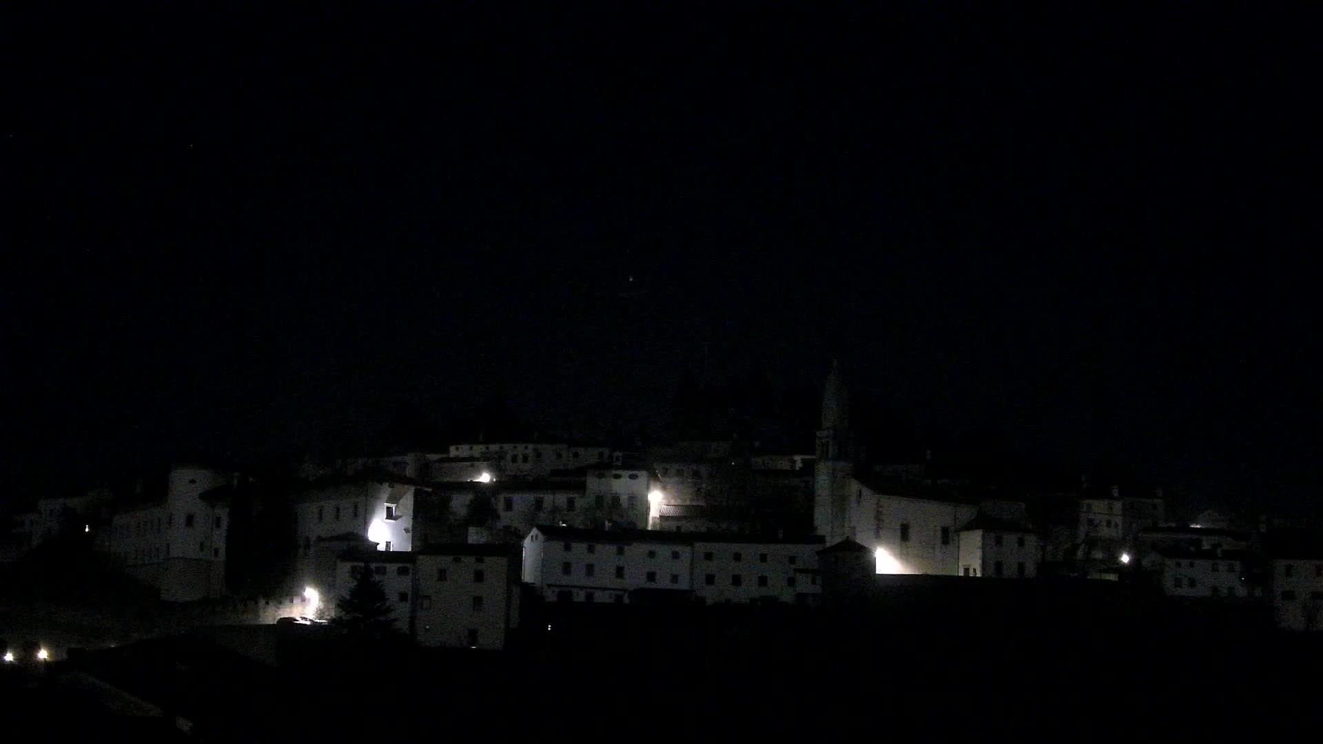 Štanjel v Živo: Odkrijte Srce Krasa