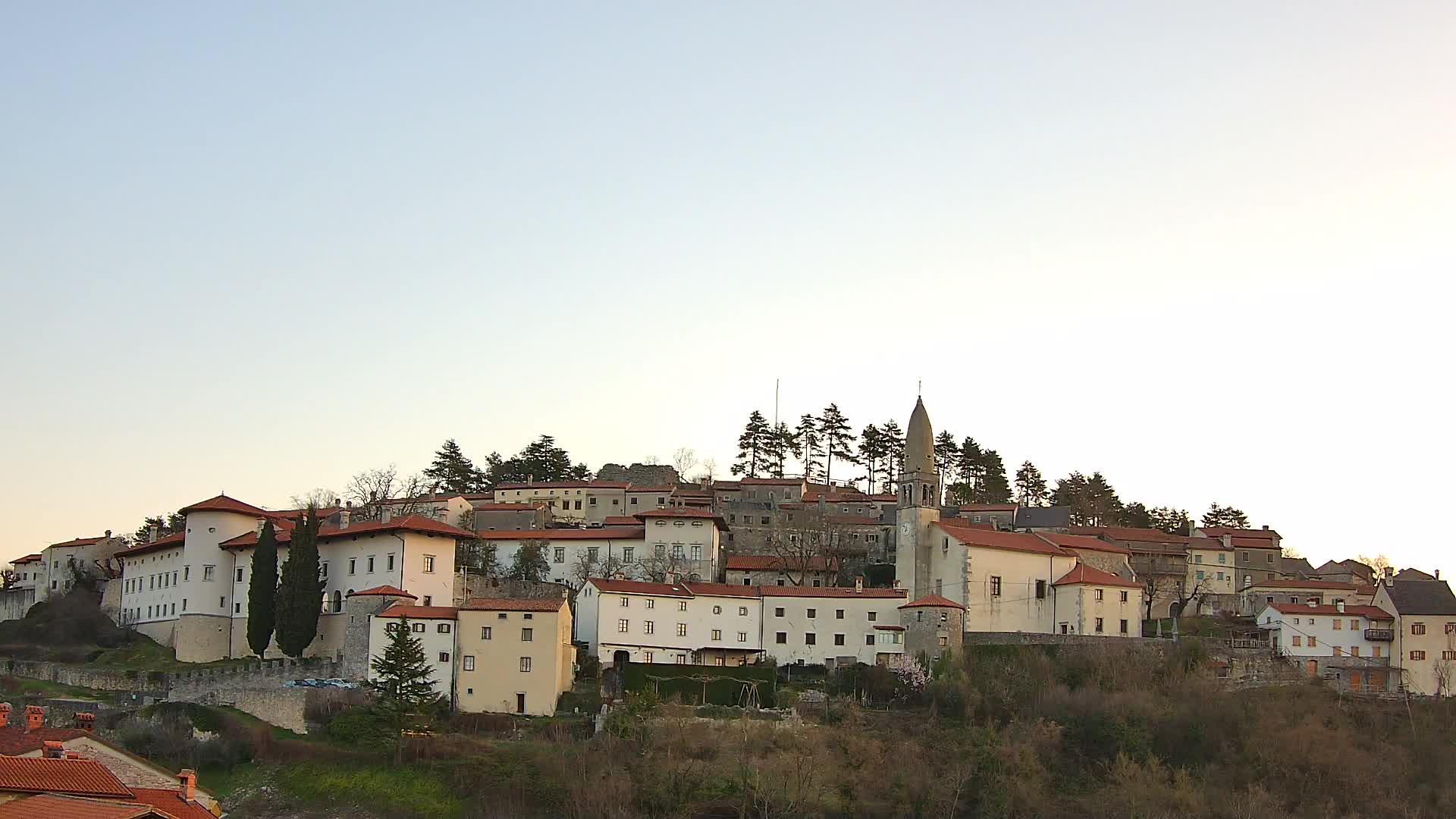 Štanjel – Découvrez le Cœur du Karst