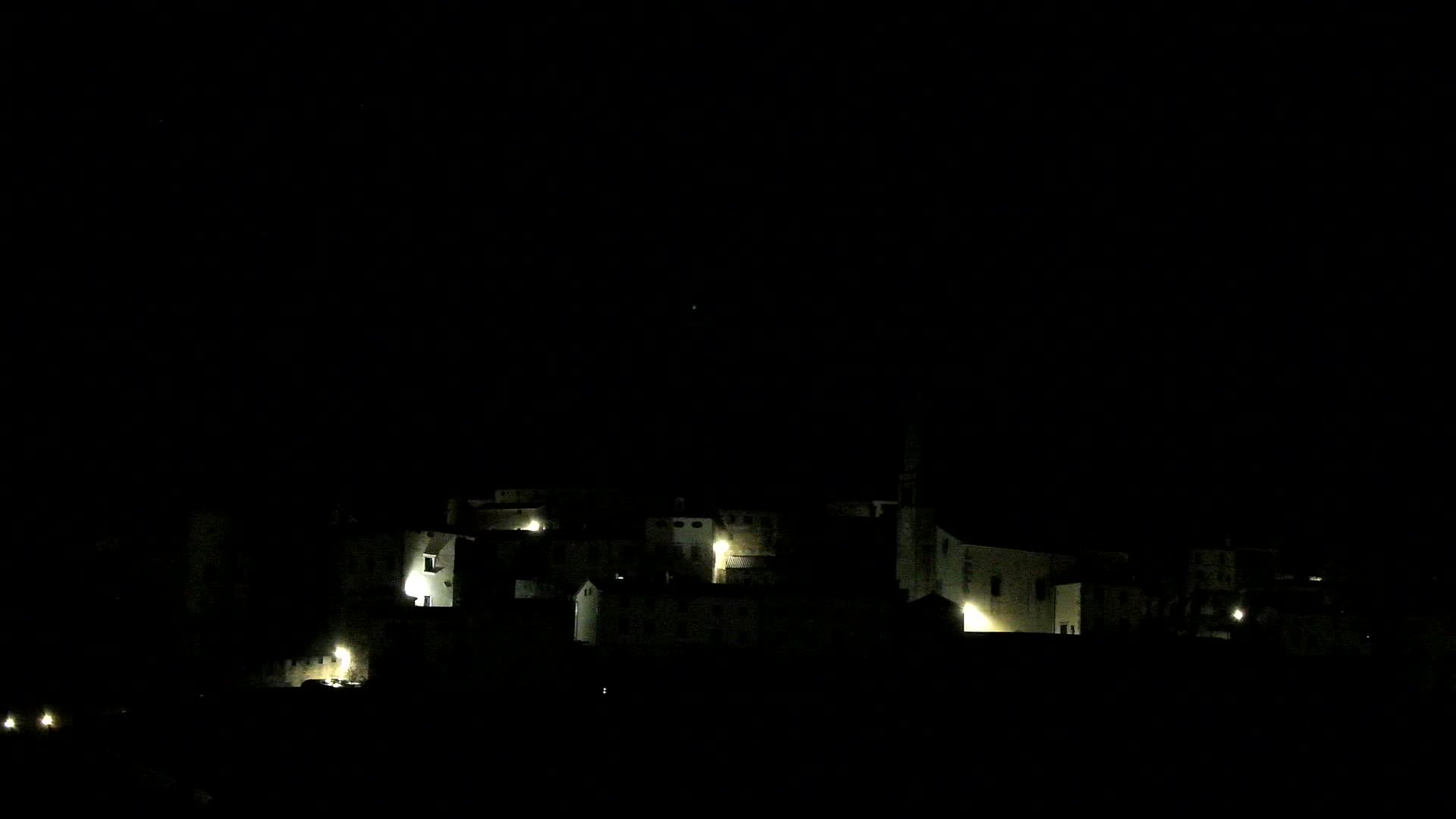 Štanjel v Živo: Odkrijte Srce Krasa