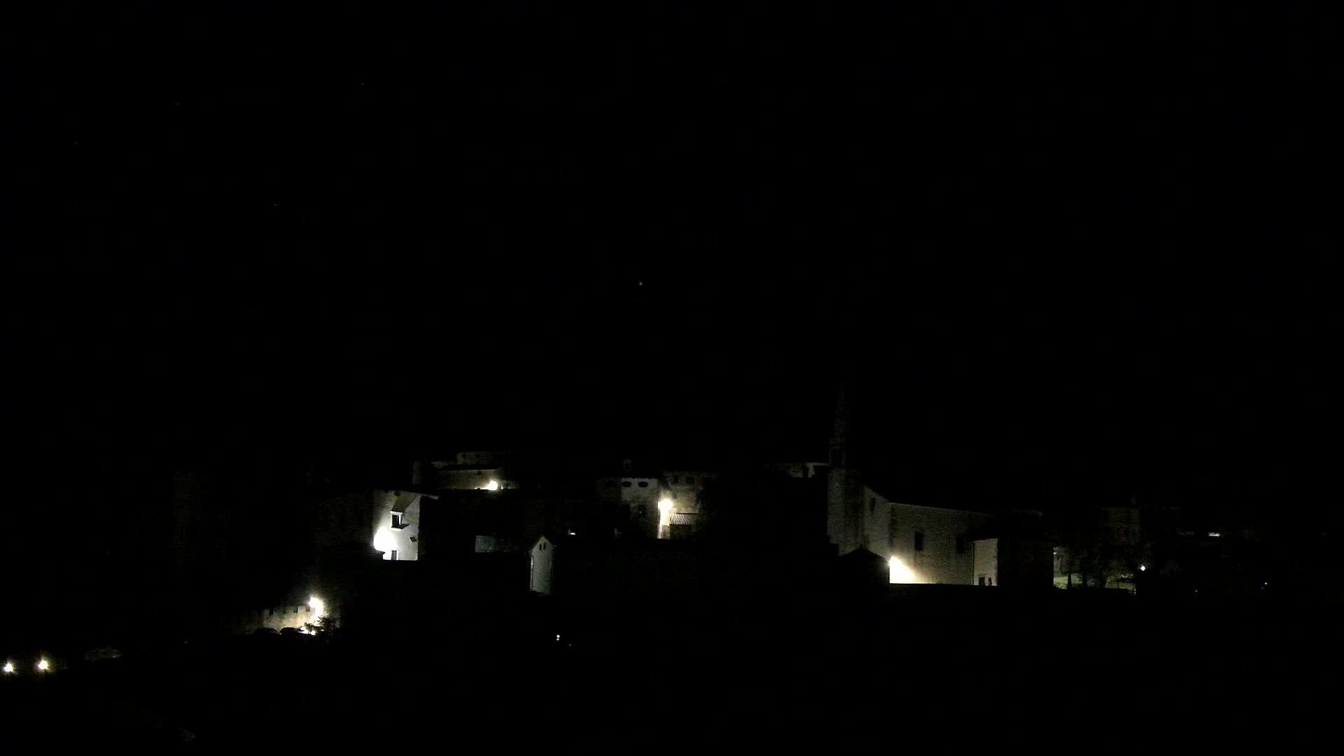 Štanjel v Živo: Odkrijte Srce Krasa