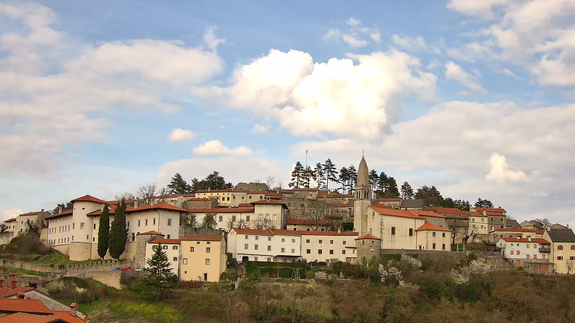 Štanjel – Discover the Heart of the Karst Region