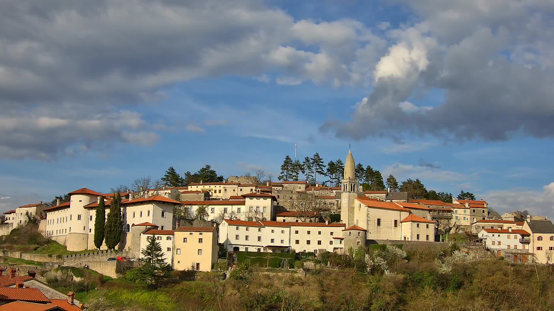 Štanjel – Discover the Heart of the Karst Region