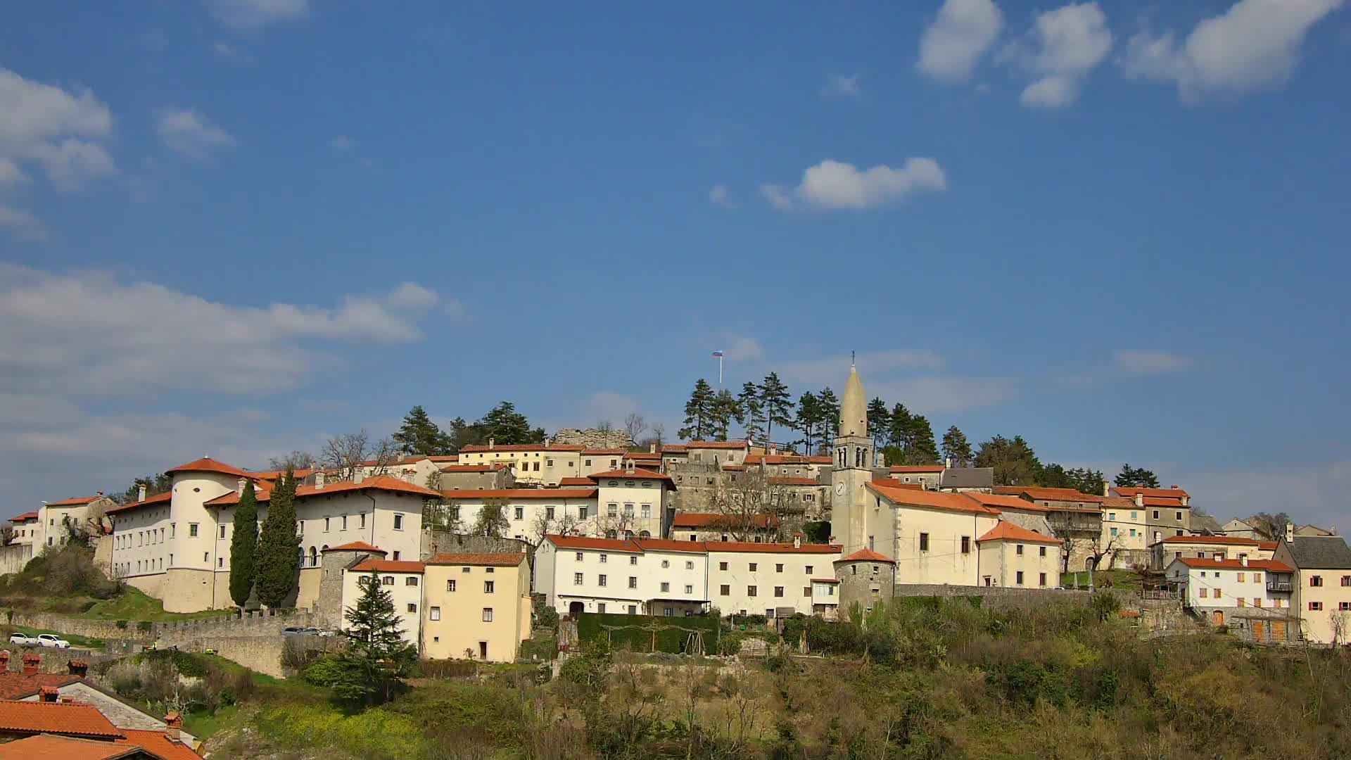 Štanjel – Entdecken Sie das Herz der Karstregion