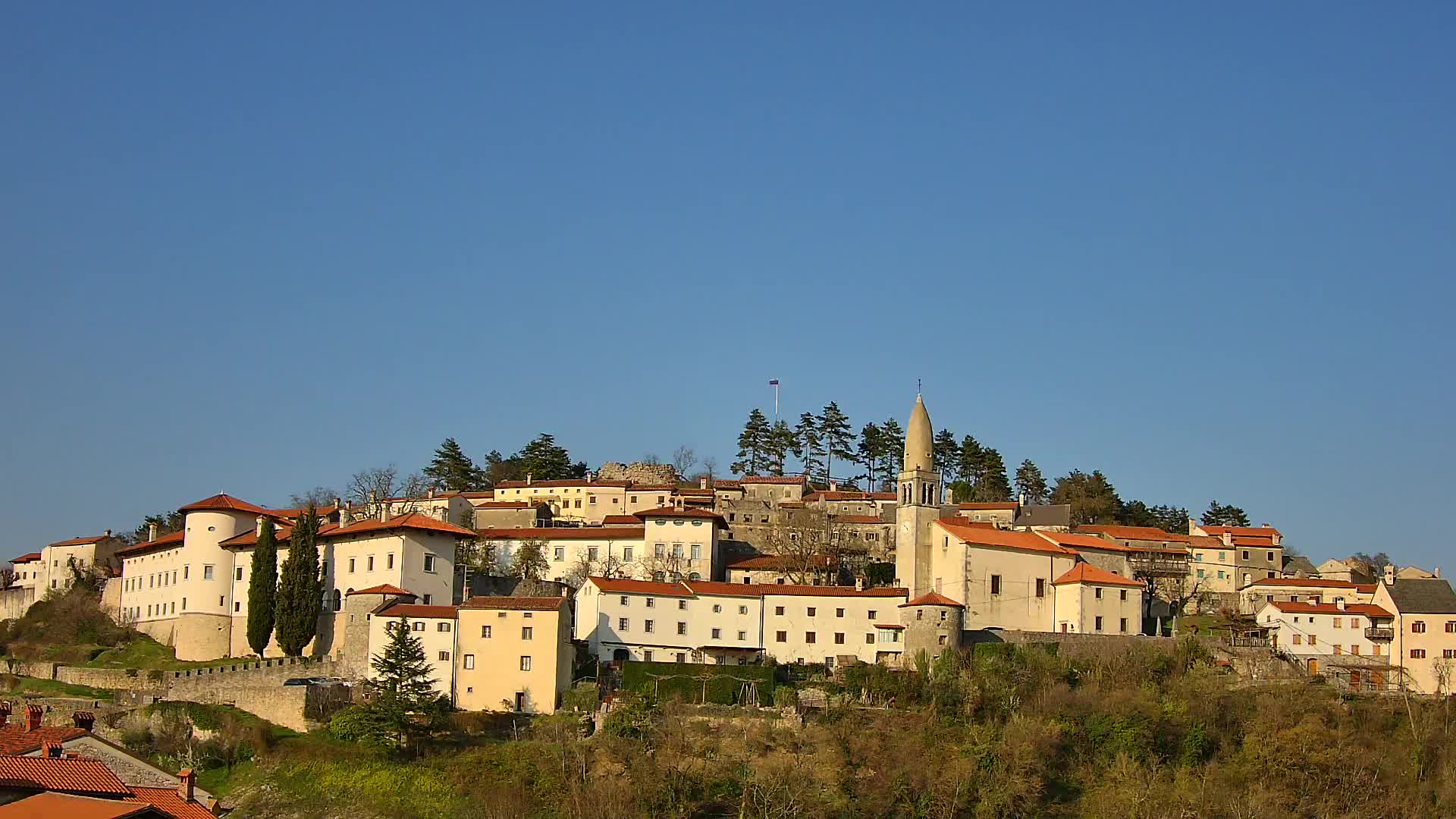 Štanjel – Entdecken Sie das Herz der Karstregion