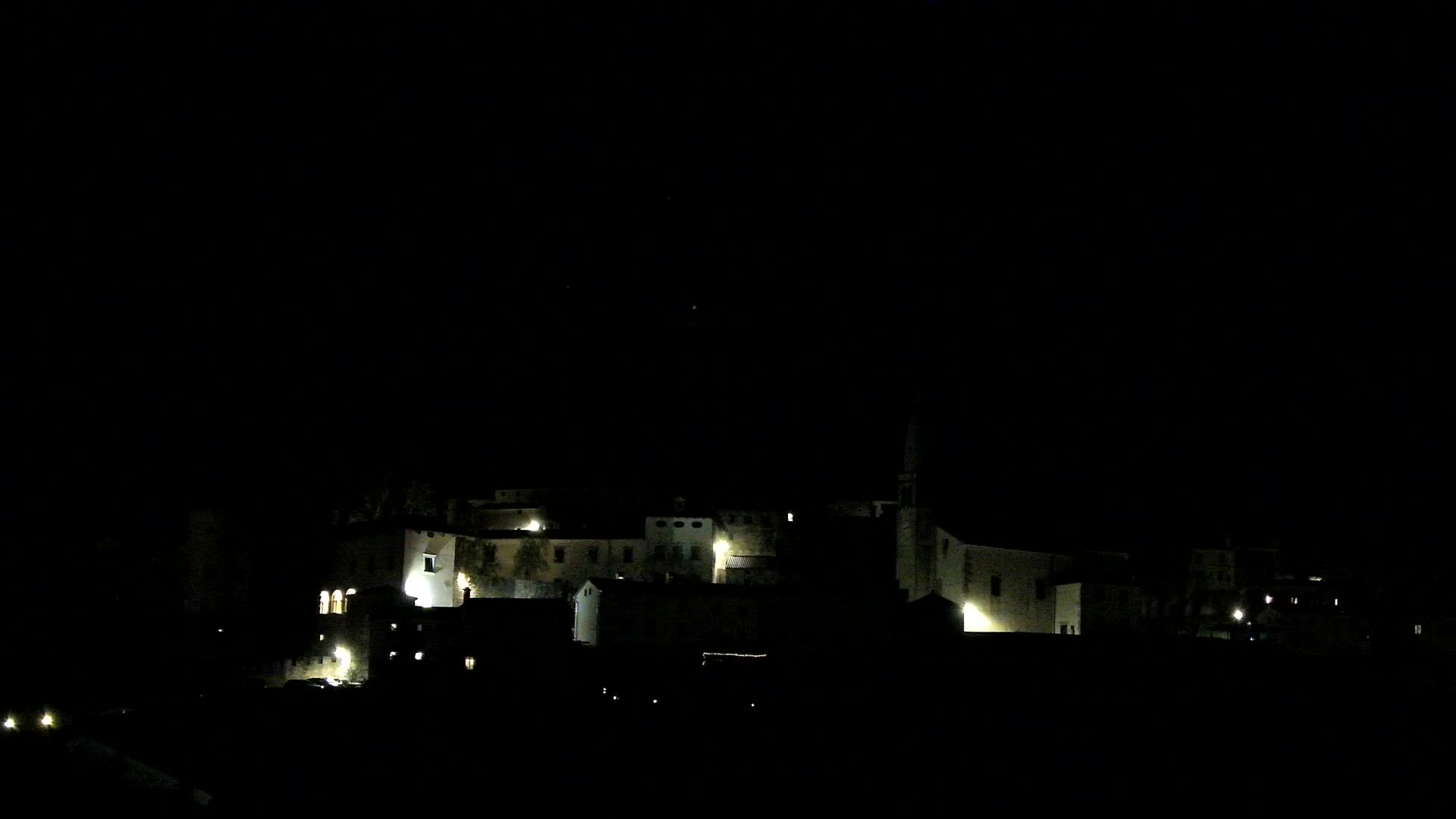 Štanjel v Živo: Odkrijte Srce Krasa