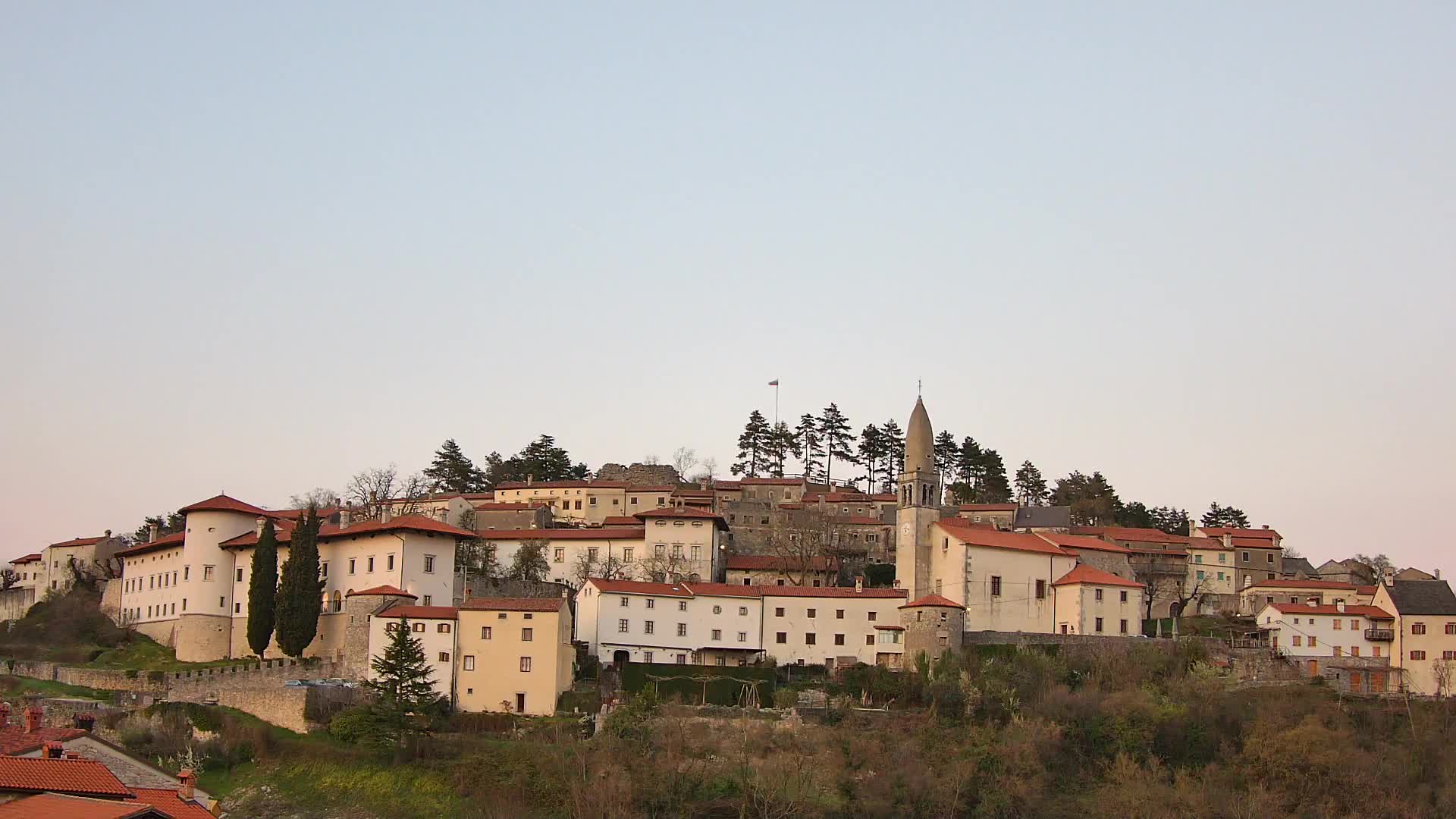 Štanjel – Discover the Heart of the Karst Region