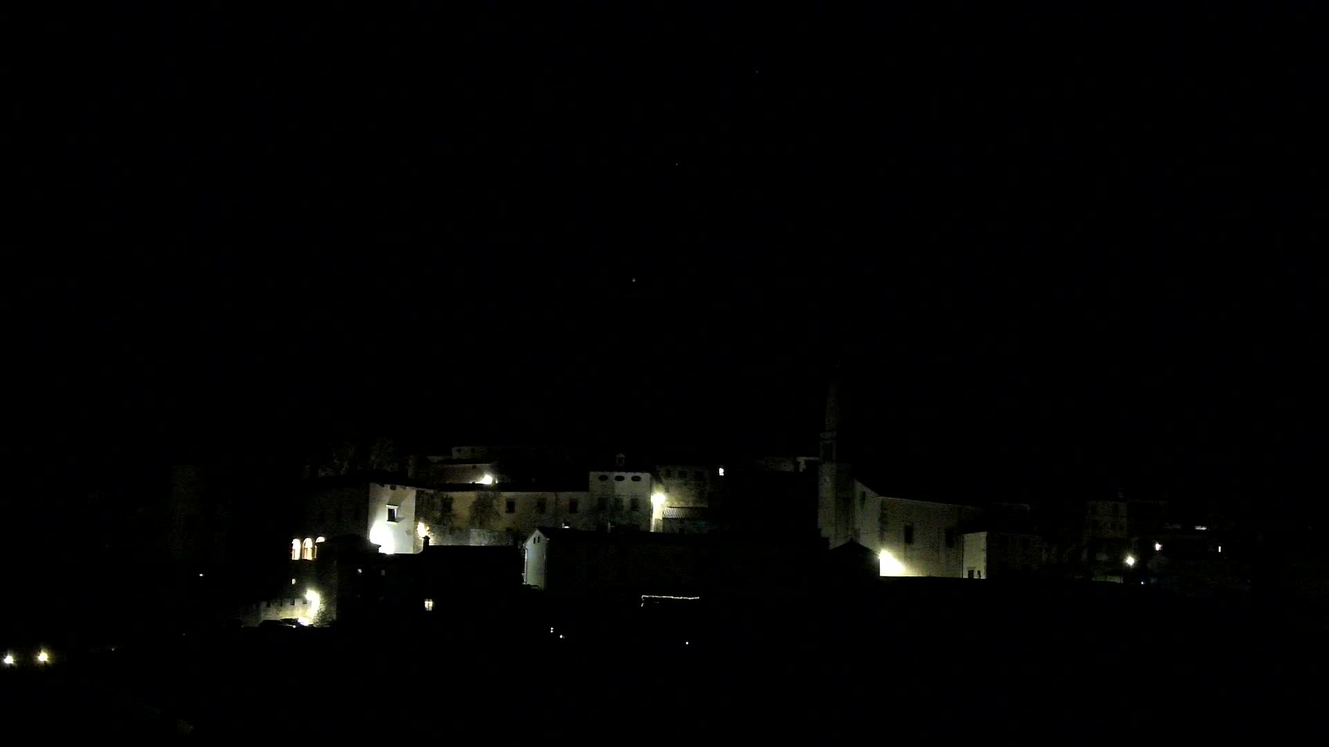 Štanjel v Živo: Odkrijte Srce Krasa