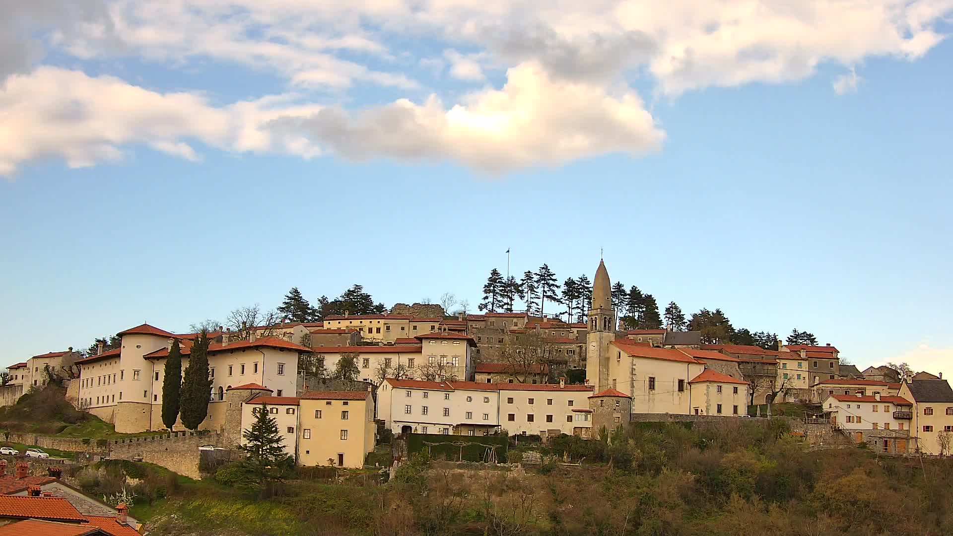 Štanjel – Discover the Heart of the Karst Region