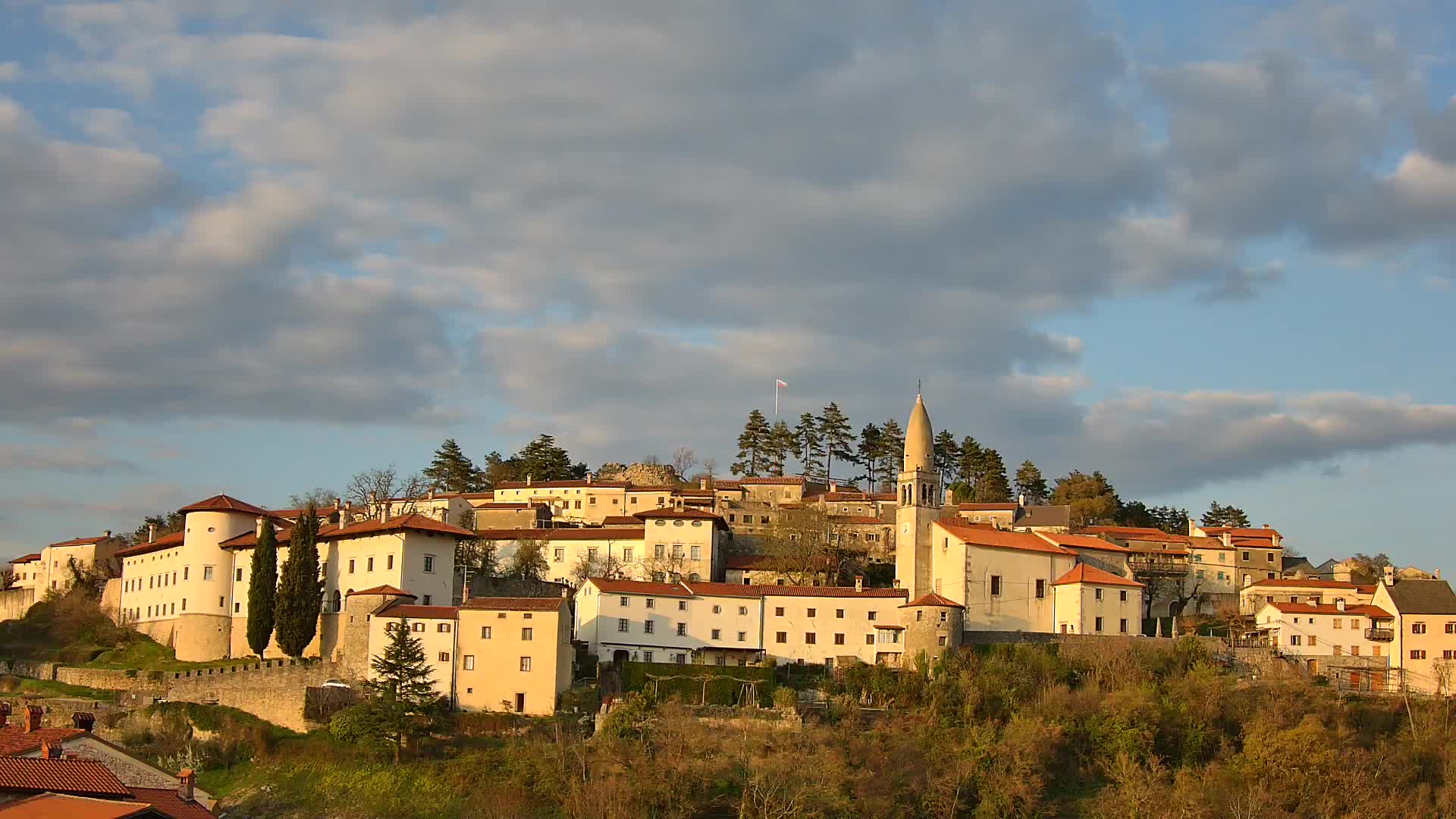 Štanjel – Découvrez le Cœur du Karst