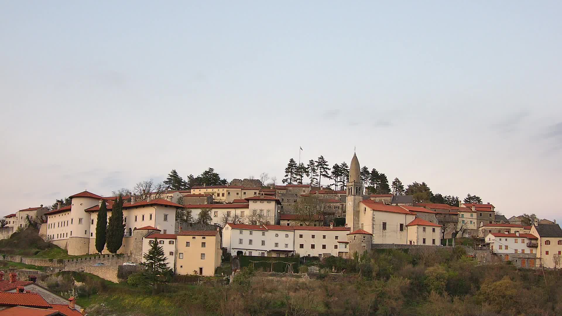 Štanjel – Découvrez le Cœur du Karst