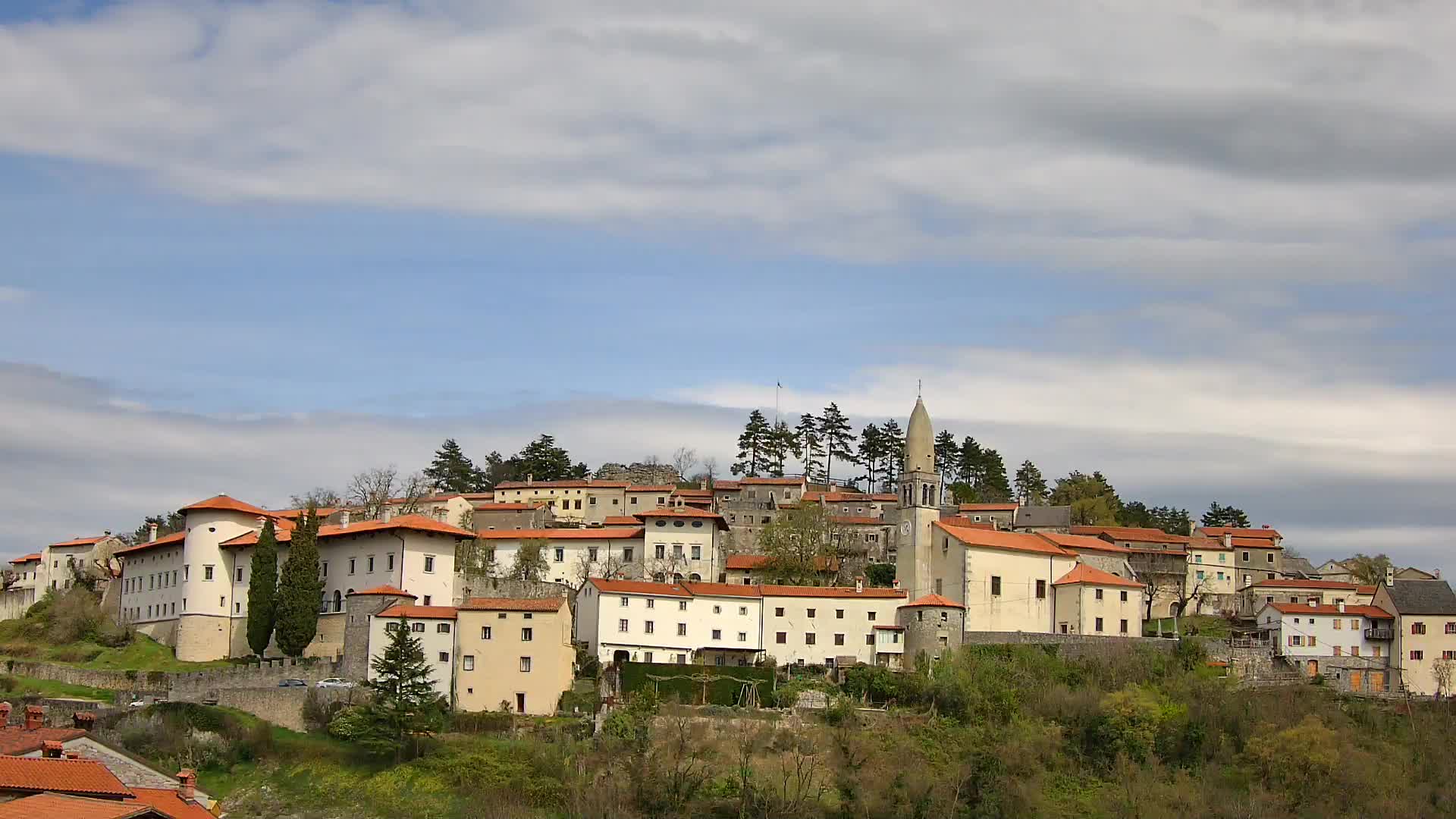 Štanjel – Entdecken Sie das Herz der Karstregion