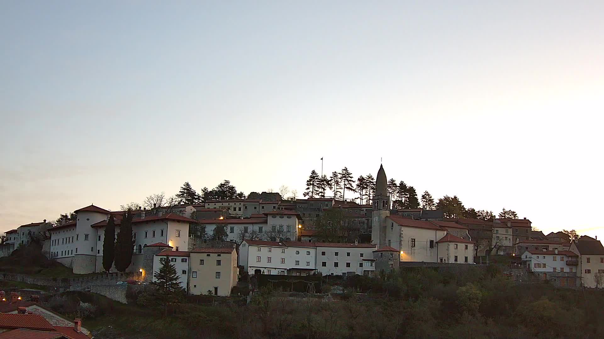 Štanjel – Entdecken Sie das Herz der Karstregion