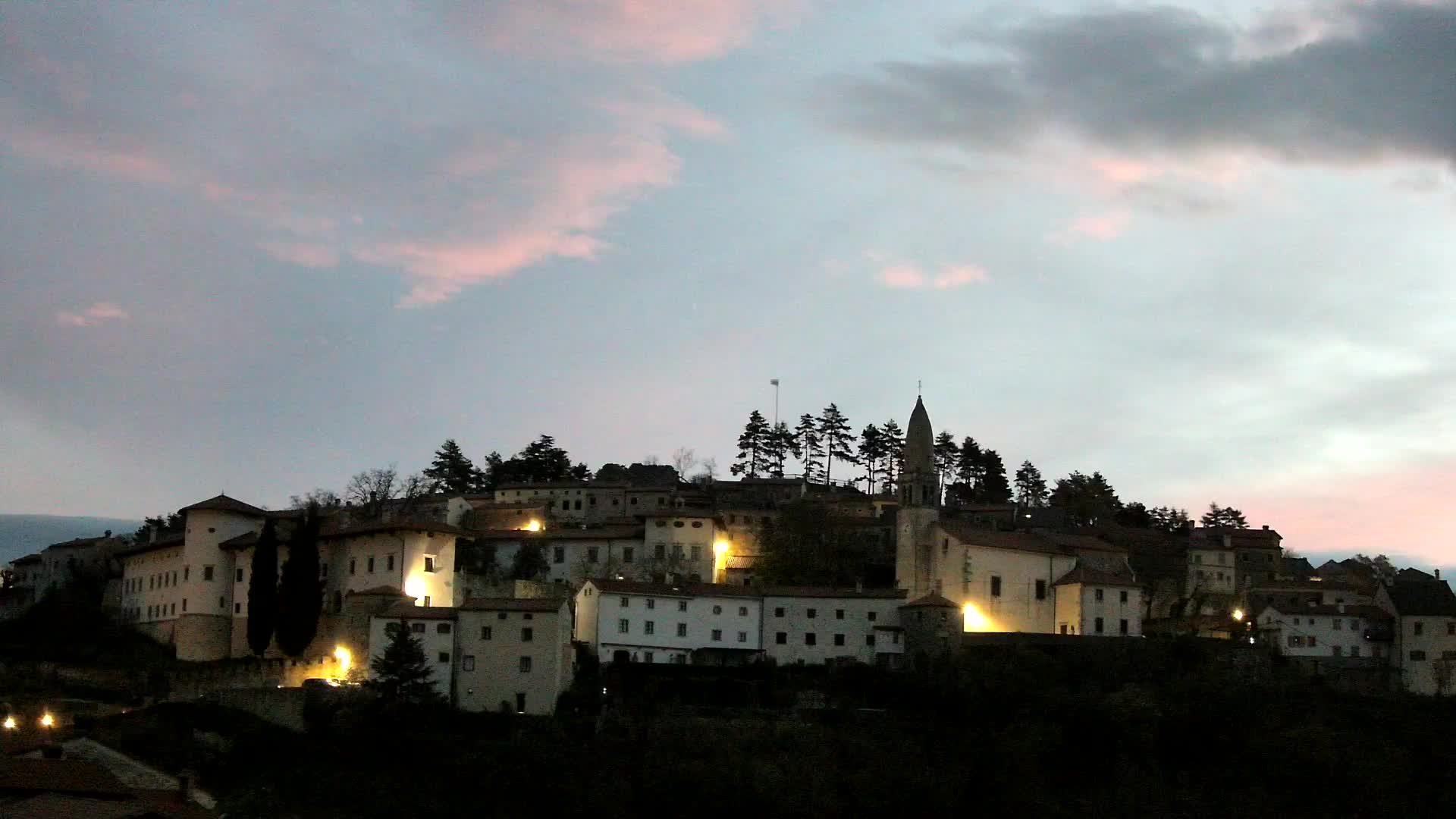 Štanjel – Discover the Heart of the Karst Region