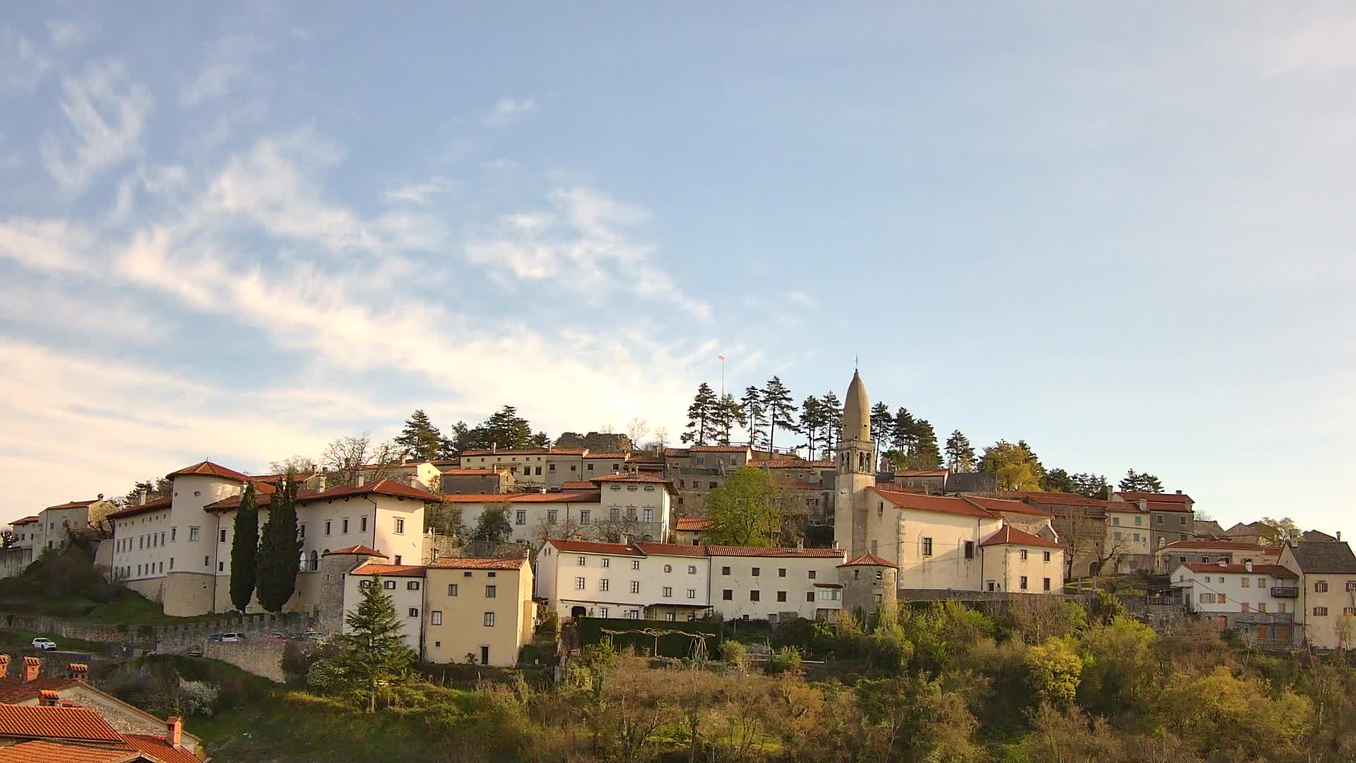 Štanjel – Entdecken Sie das Herz der Karstregion