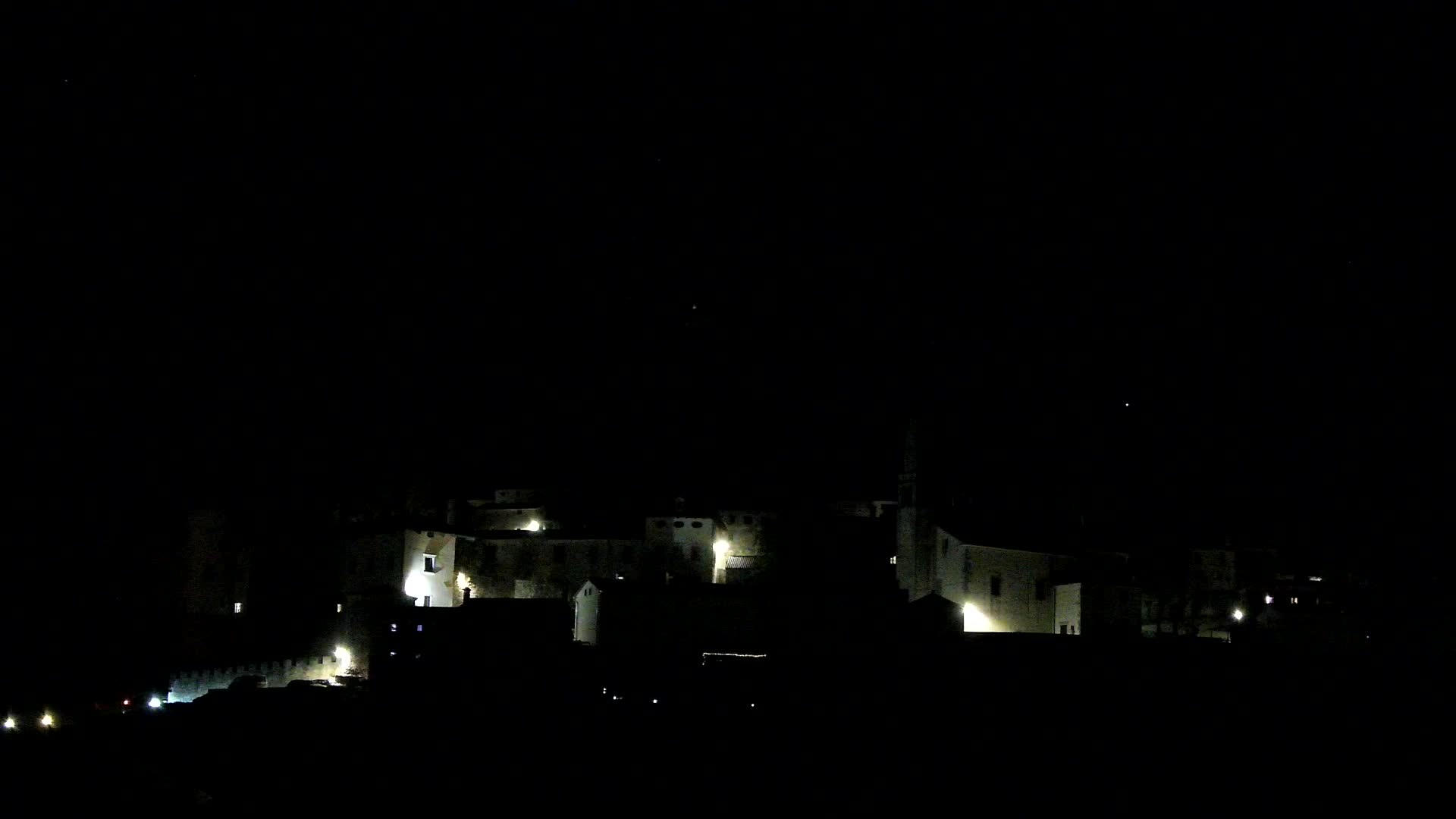 Štanjel v Živo: Odkrijte Srce Krasa