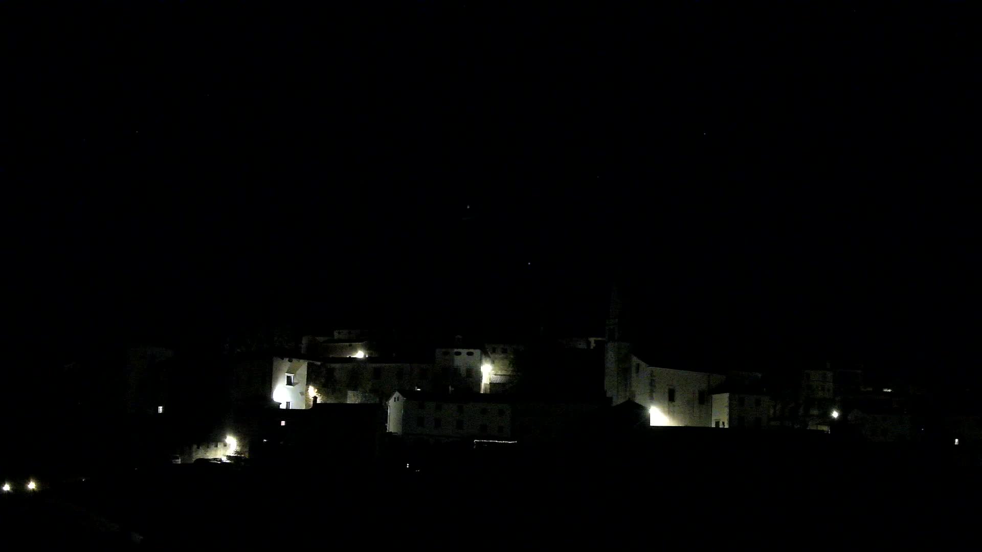 Štanjel v Živo: Odkrijte Srce Krasa